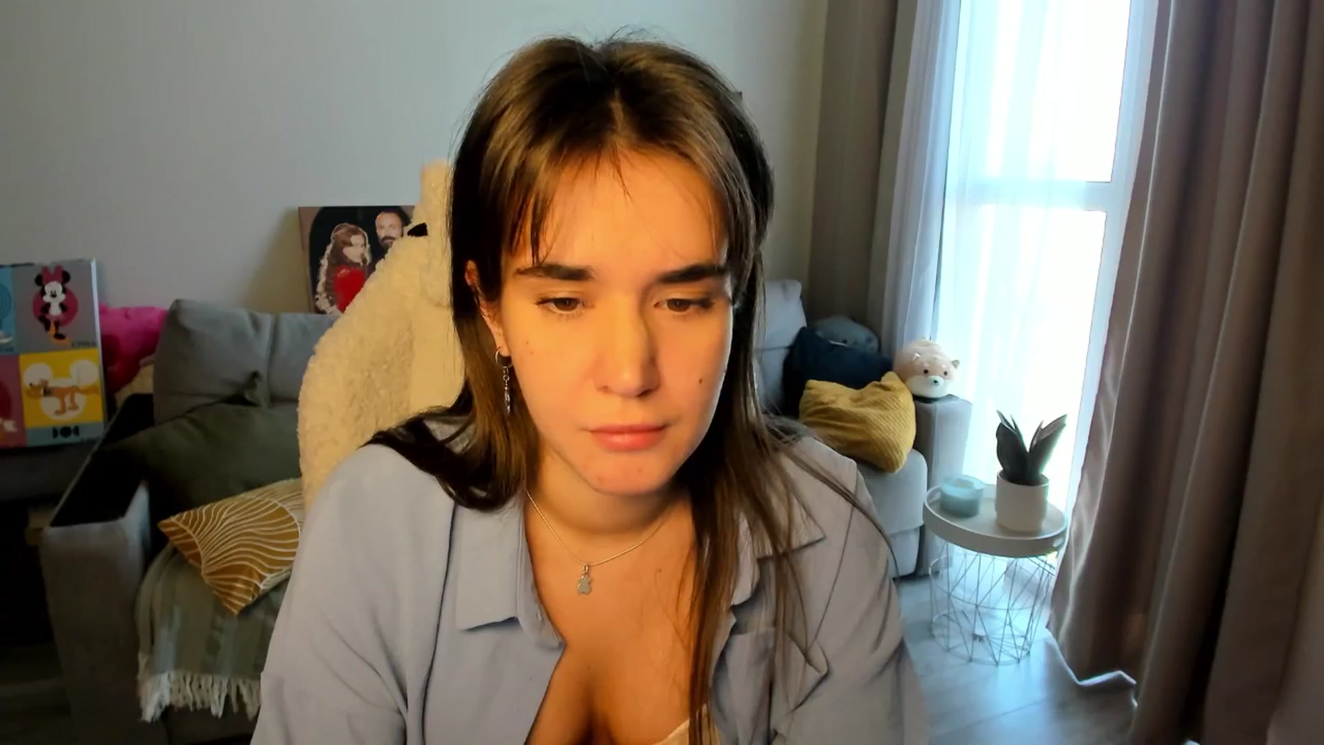 Gallery image thumbnail from Ellies_Smile's myfreecams stream on, 04/29/2025, 13:11 image 6 of 20