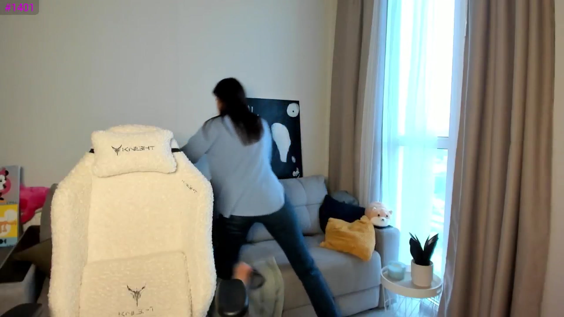 Gallery image thumbnail from Ellies_Smile's myfreecams stream on, 04/29/2025, 16:03 image 12 of 20