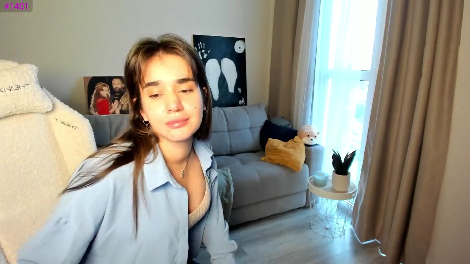 Gallery image thumbnail from Ellies_Smile's myfreecams stream on, 04/29/2025, 16:03 image 10 of 20