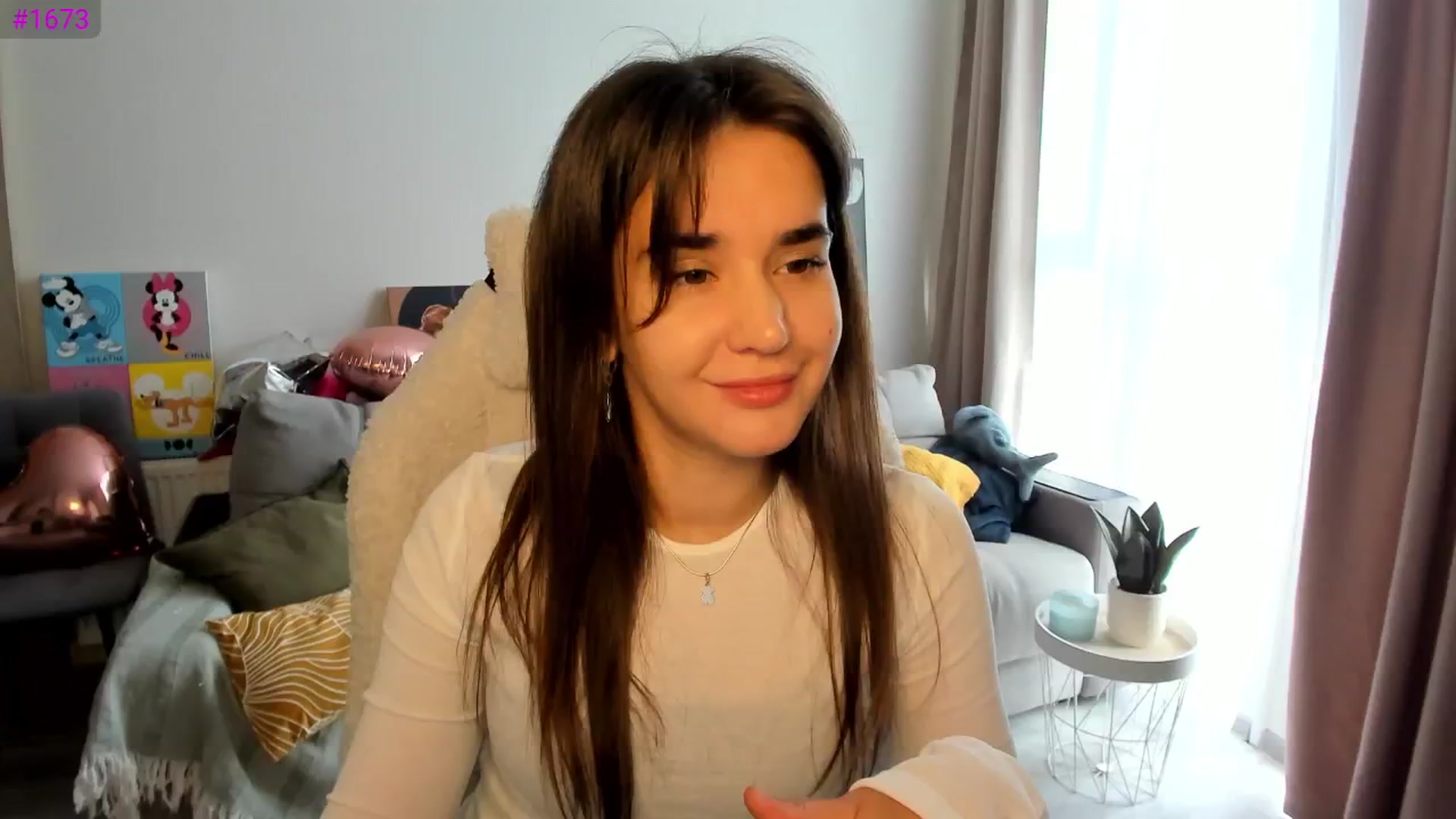 Gallery image thumbnail from Ellies_Smile's myfreecams stream on, 05/14/2025, 10:45 image 5 of 20