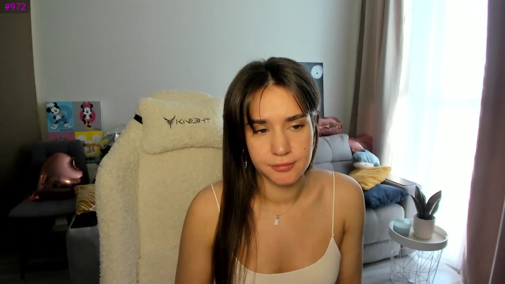 Gallery image thumbnail from Ellies_Smile's myfreecams stream on, 05/27/2025, 09:58 image 16 of 20