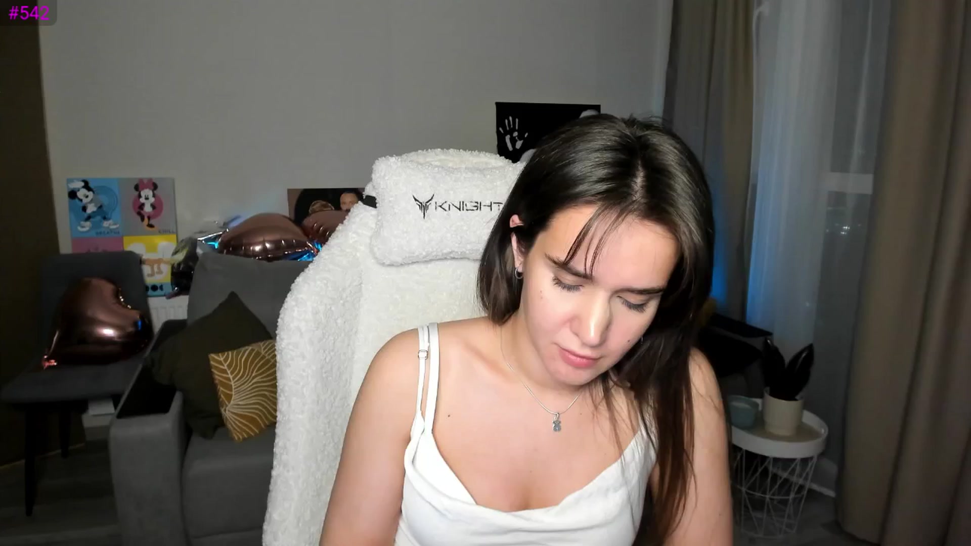 Gallery image thumbnail from Ellies_Smile's myfreecams stream on, 05/28/2025, 18:50 image 15 of 20