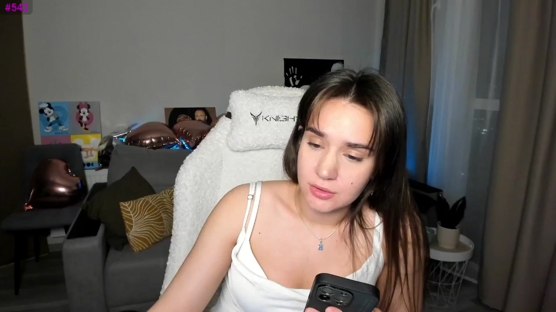 Gallery image thumbnail from Ellies_Smile's myfreecams stream on, 05/28/2025, 18:50 image 14 of 20