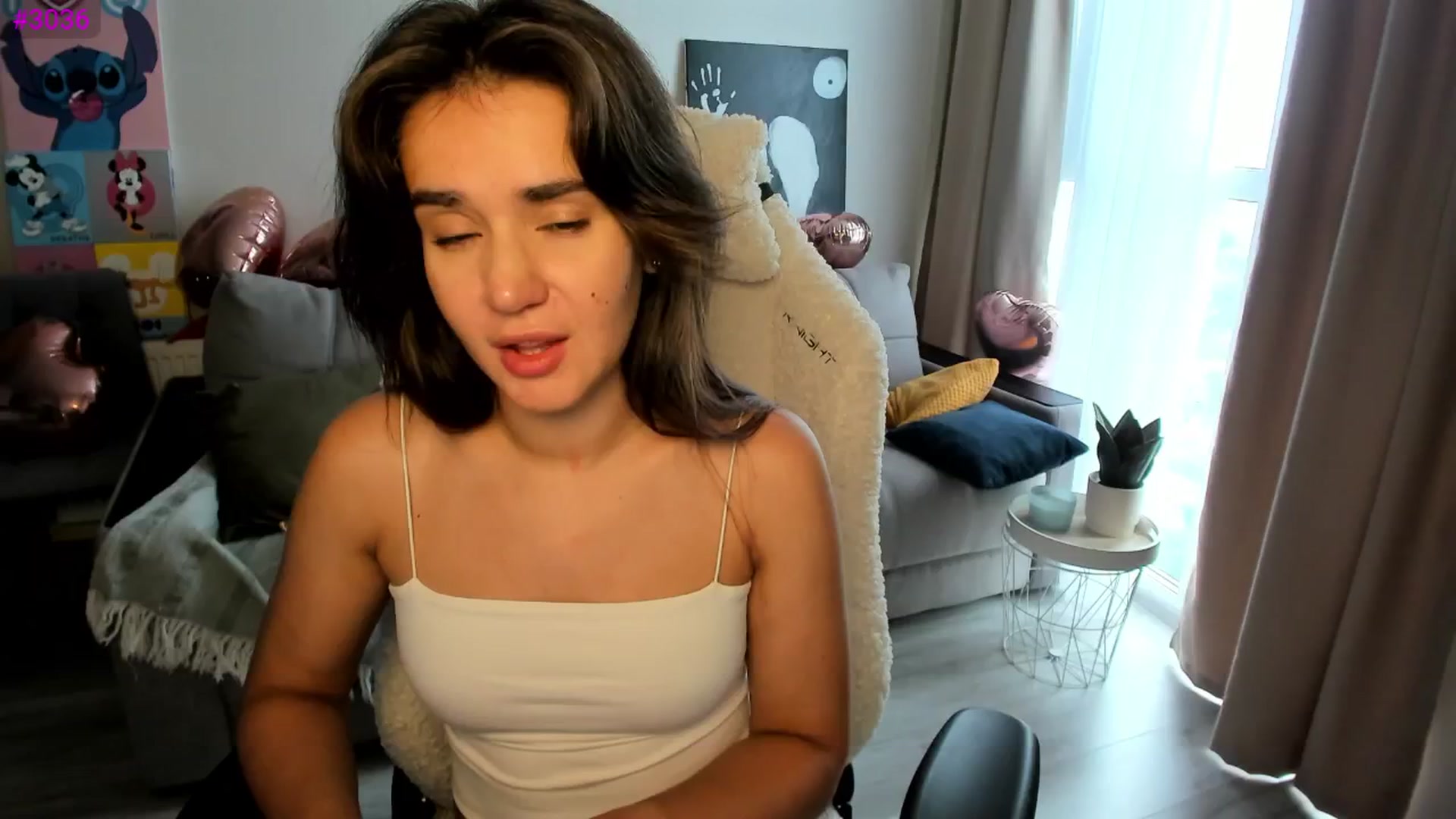 Gallery image thumbnail from Ellies_Smile's myfreecams stream on, 06/27/2025, 11:03 image 8 of 20