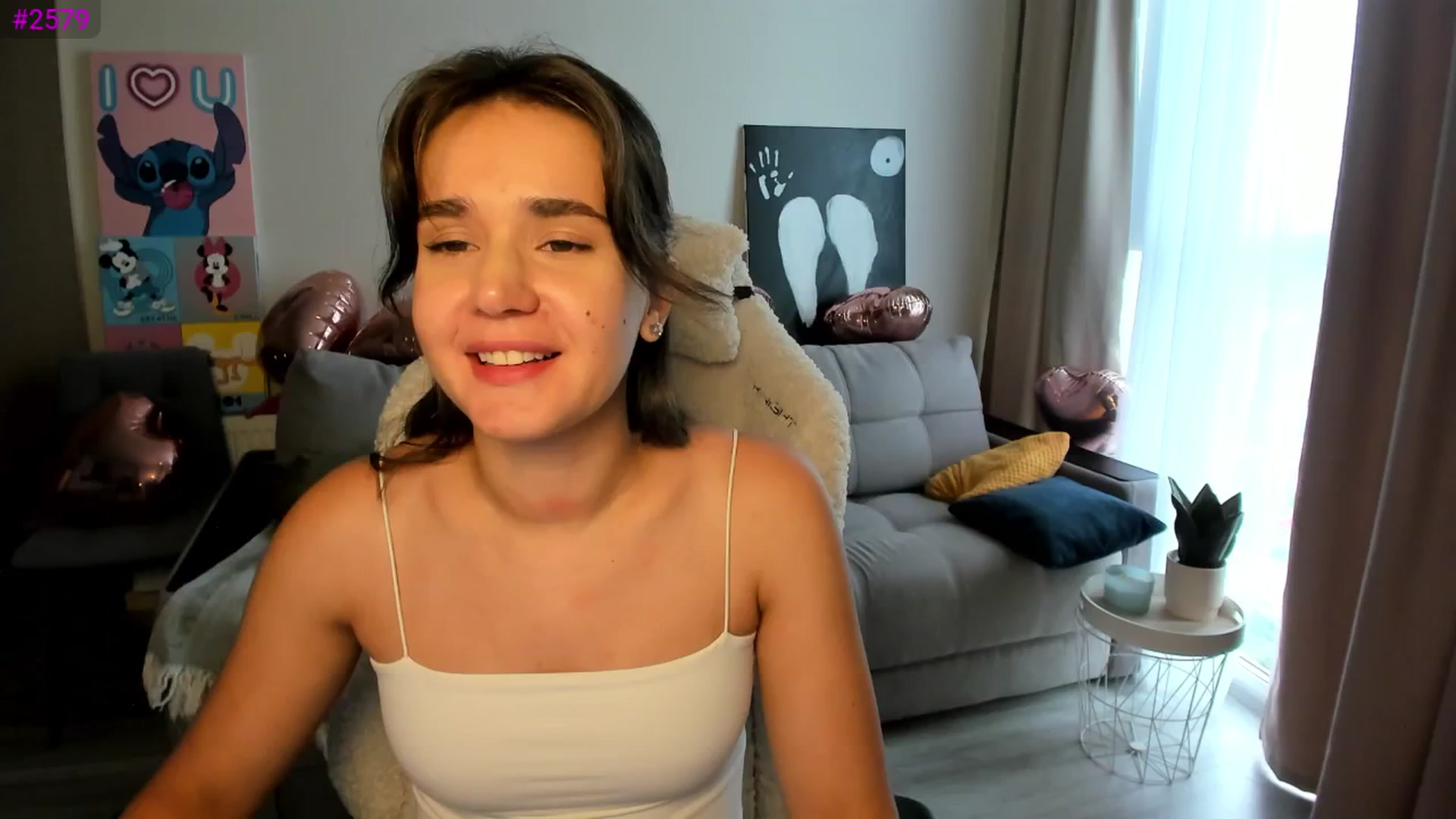 Gallery image thumbnail from Ellies_Smile's myfreecams stream on, 06/27/2025, 13:48 image 16 of 20