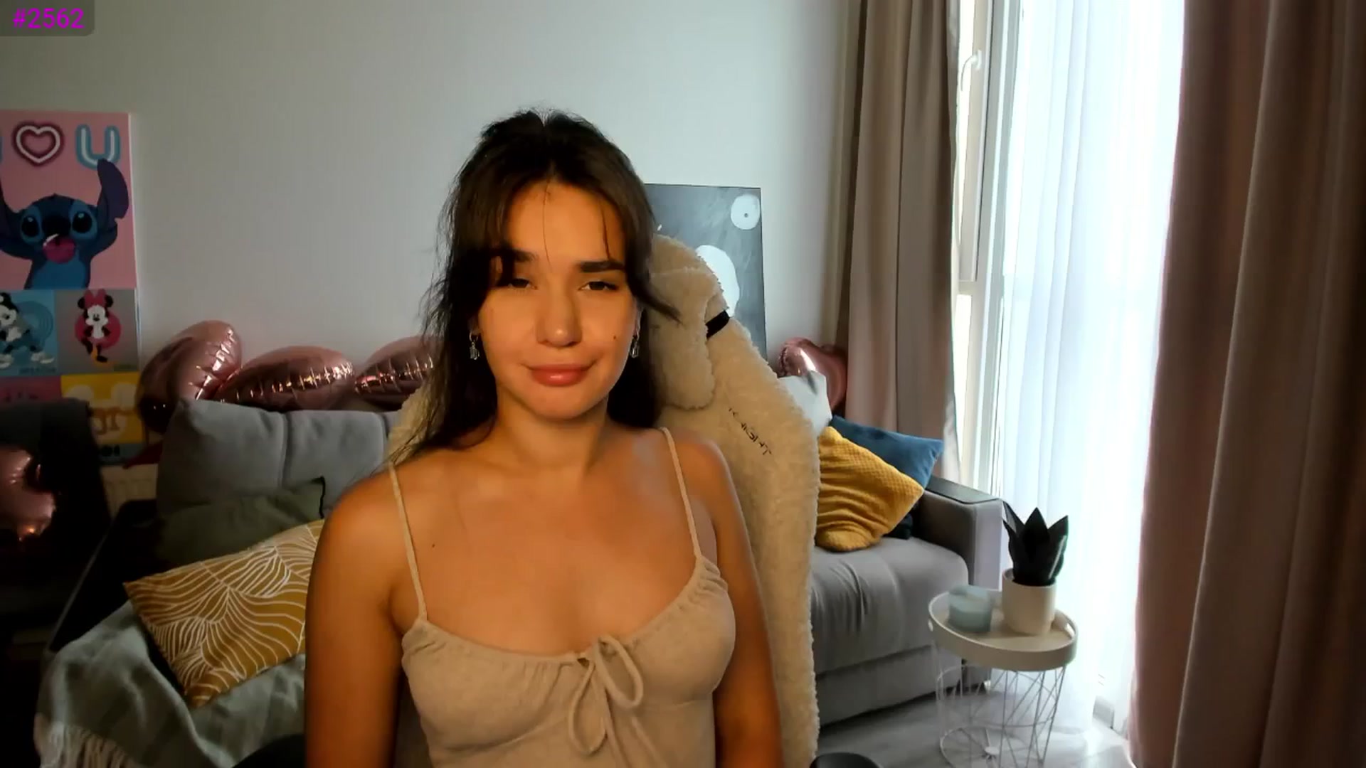 Gallery image thumbnail from Ellies_Smile's myfreecams stream on, 06/30/2025, 09:44 image 3 of 20