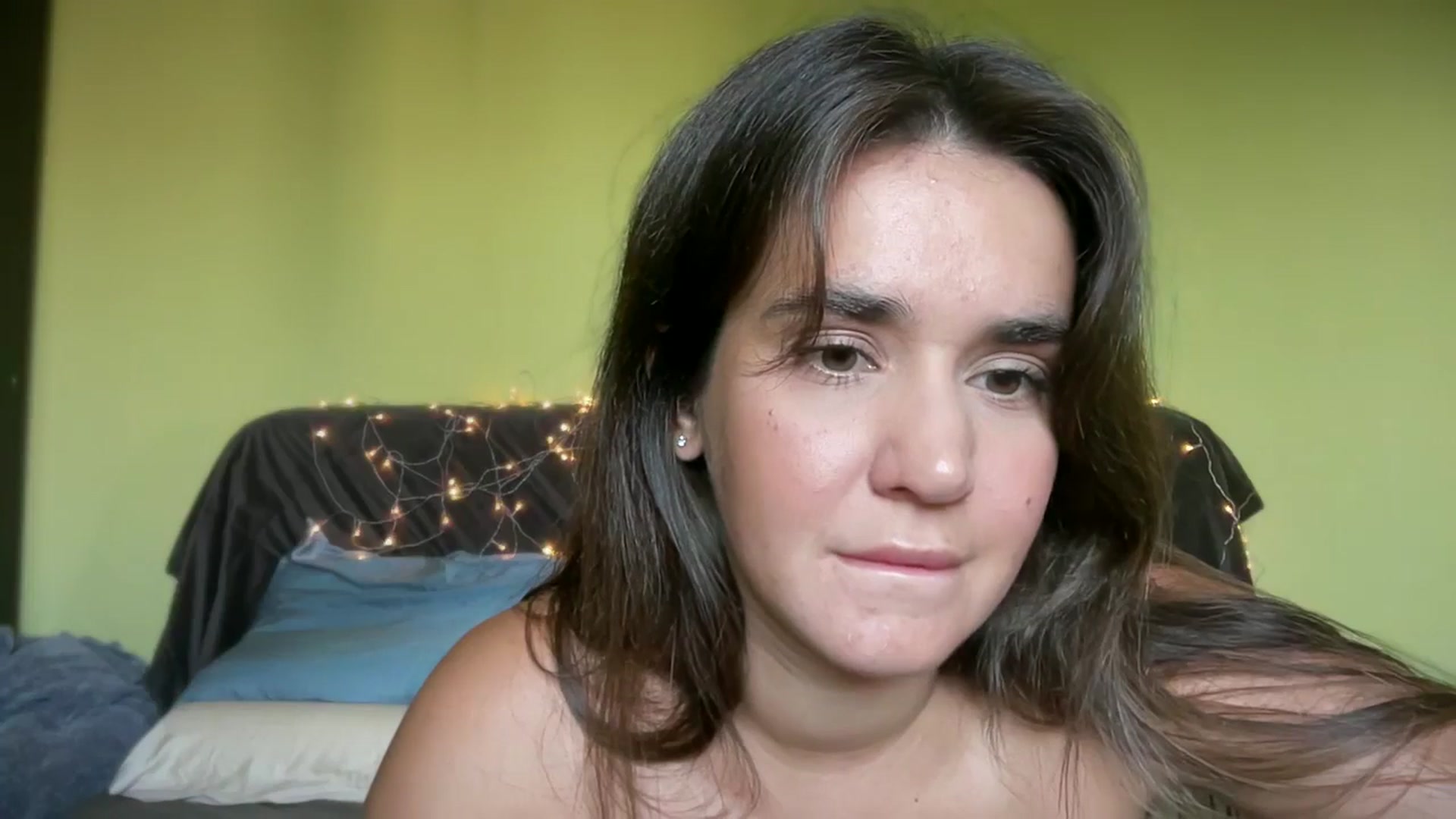 Gallery image thumbnail from Ellies_Smile's myfreecams stream on, 07/26/2025, 11:16 image 20 of 20
