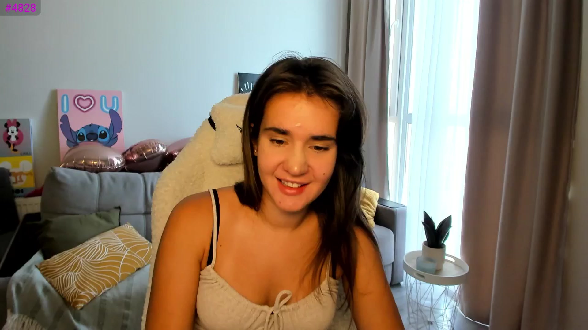 Gallery image thumbnail from Ellies_Smile's myfreecams stream on, 08/07/2025, 11:55 image 13 of 20