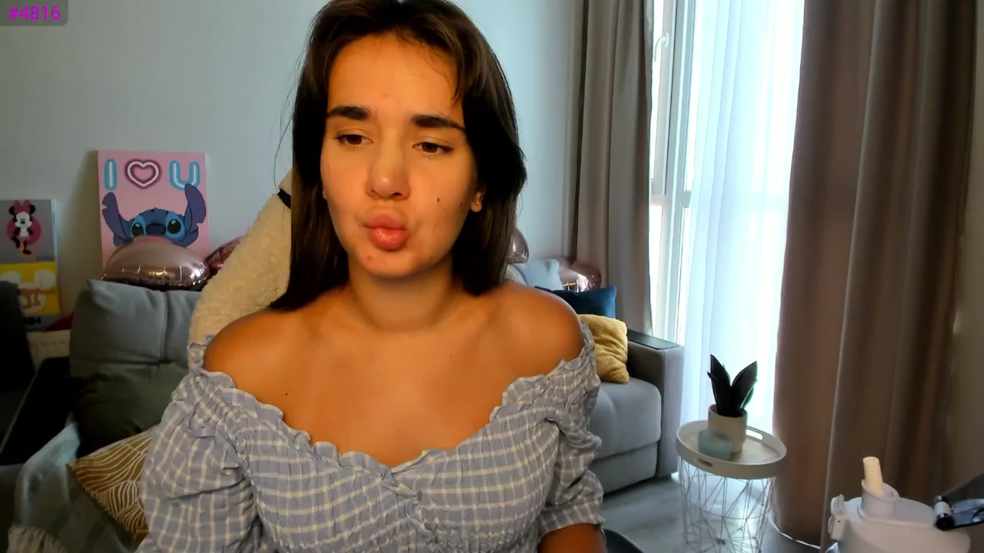 Gallery image thumbnail from Ellies_Smile's myfreecams stream on, 08/07/2025, 13:51 image 17 of 20