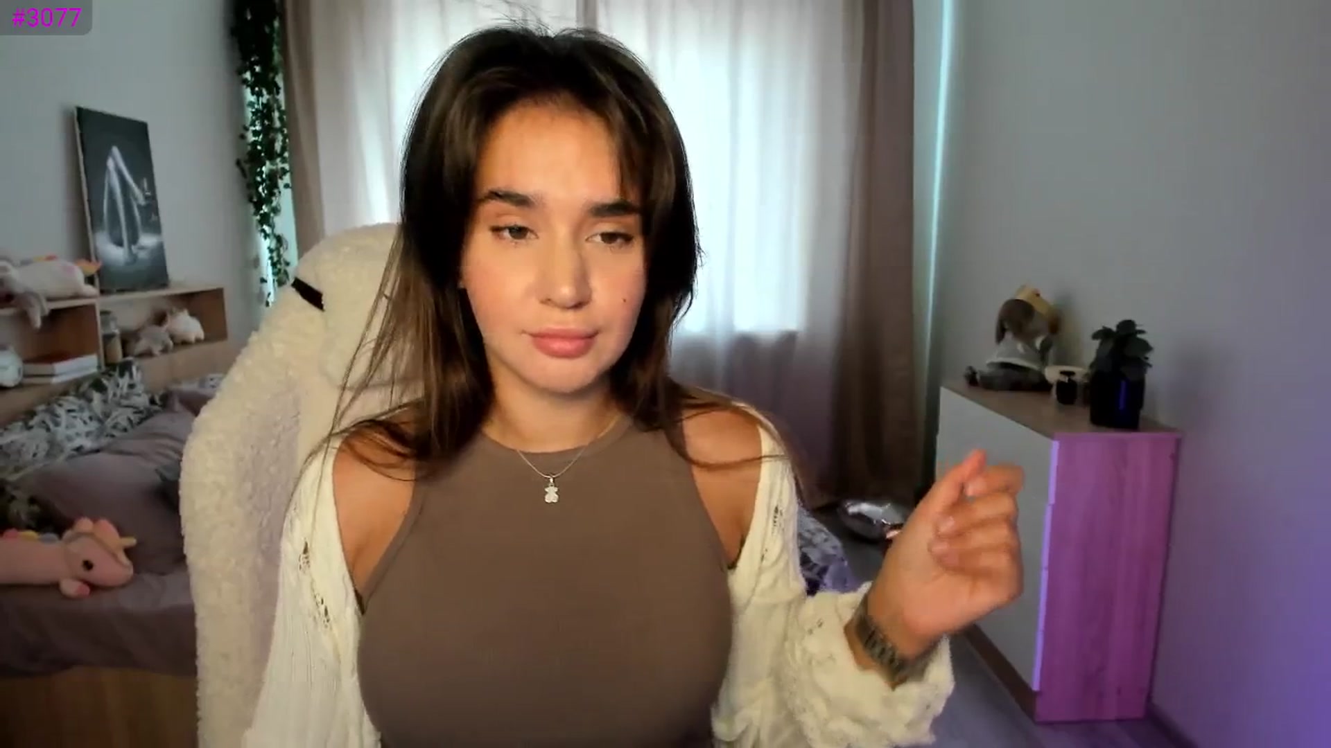 Gallery image thumbnail from Ellies_Smile's myfreecams stream on, 08/22/2025, 09:23 image 11 of 20
