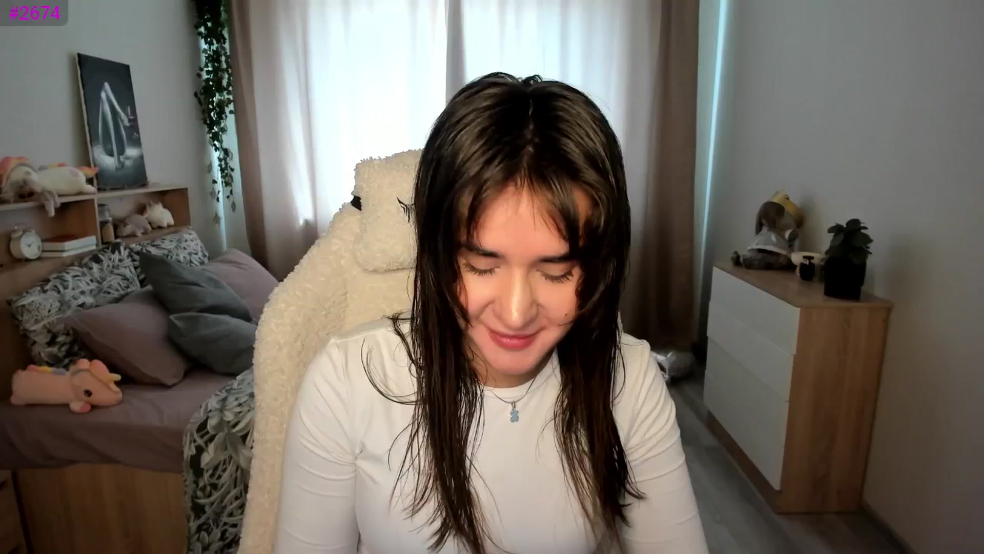 Gallery image thumbnail from Ellies_Smile's myfreecams stream on, 08/29/2025, 09:11 image 19 of 20