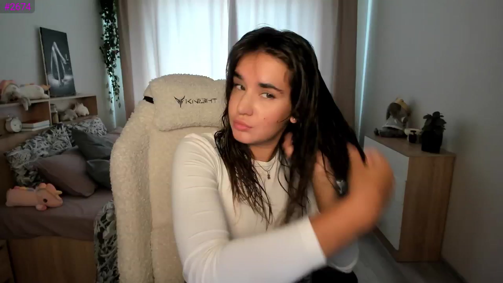 Gallery image thumbnail from Ellies_Smile's myfreecams stream on, 08/29/2025, 09:11 image 2 of 20