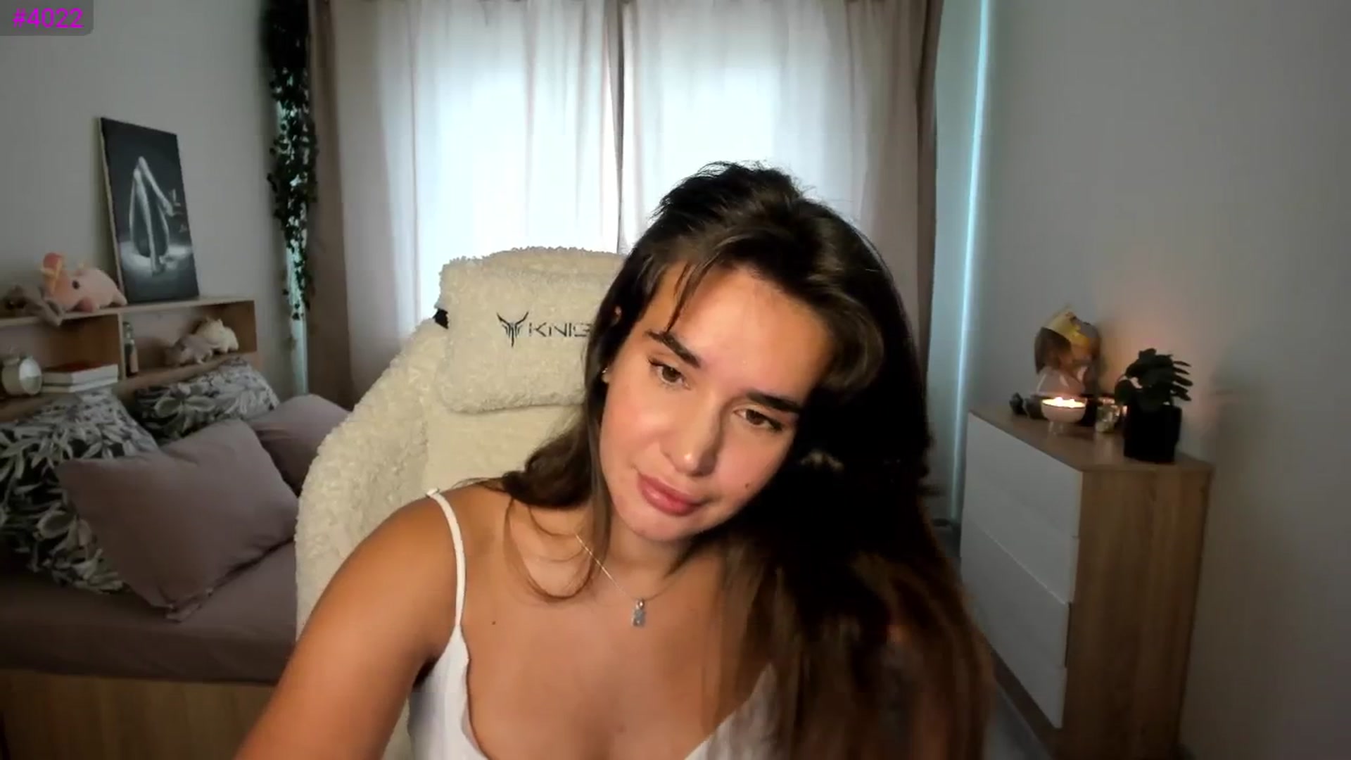 Gallery image thumbnail from Ellies_Smile's myfreecams stream on, 09/05/2025, 09:20 image 14 of 20