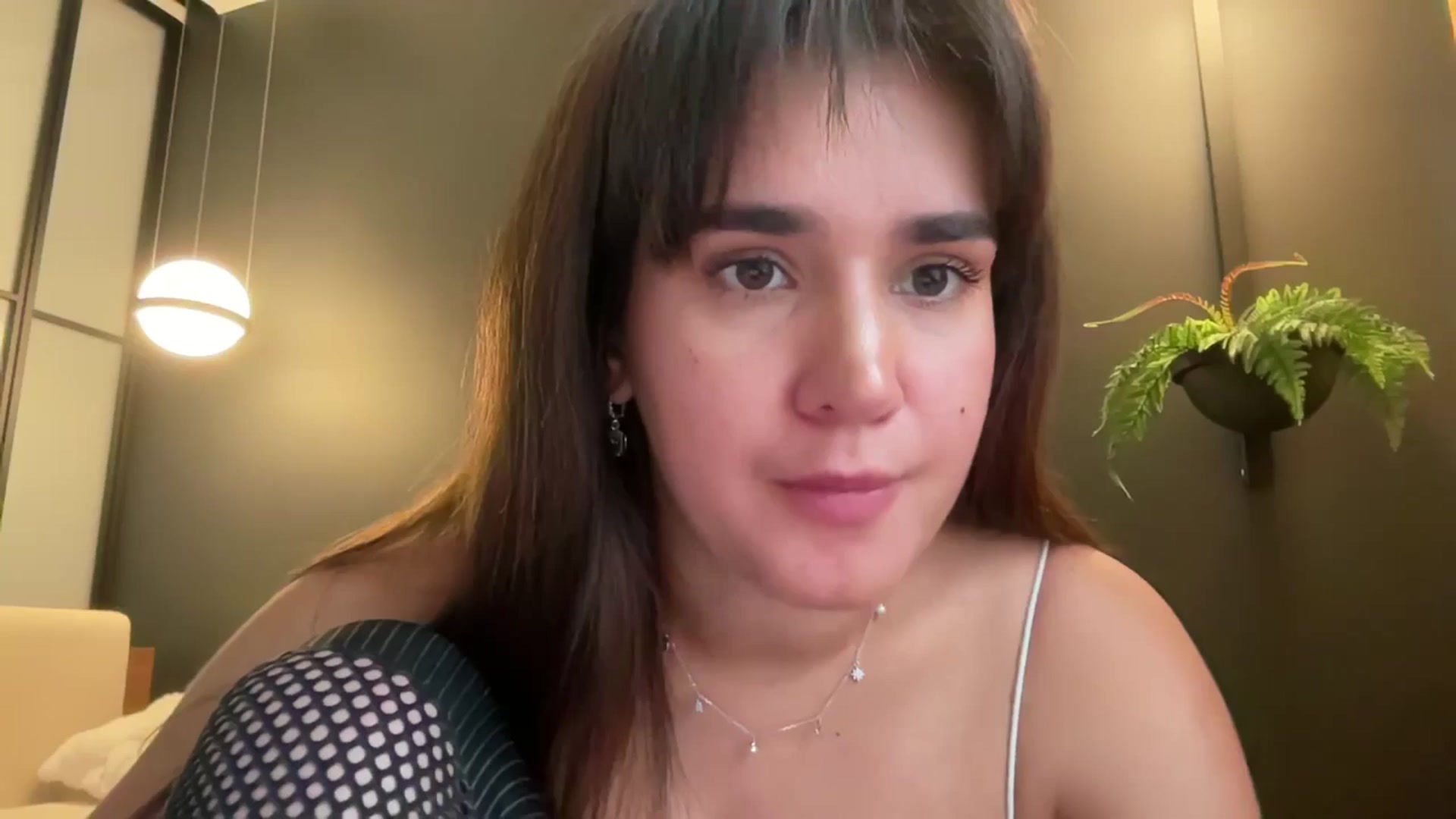 Gallery image thumbnail from Ellies_Smile's myfreecams stream on, 10/17/2025, 11:51 image 6 of 20