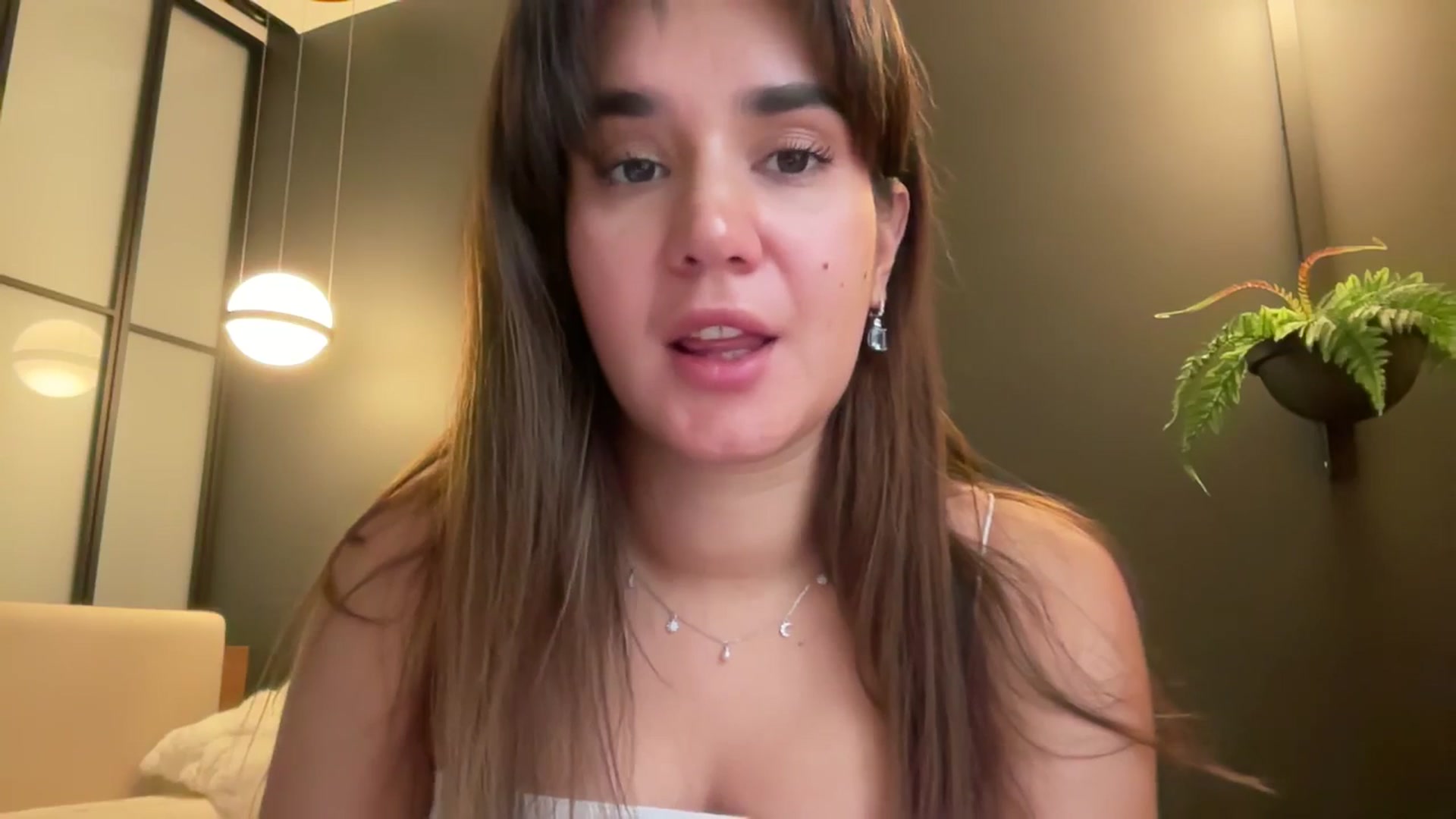 Gallery image thumbnail from Ellies_Smile's myfreecams stream on, 10/17/2025, 11:51 image 2 of 20