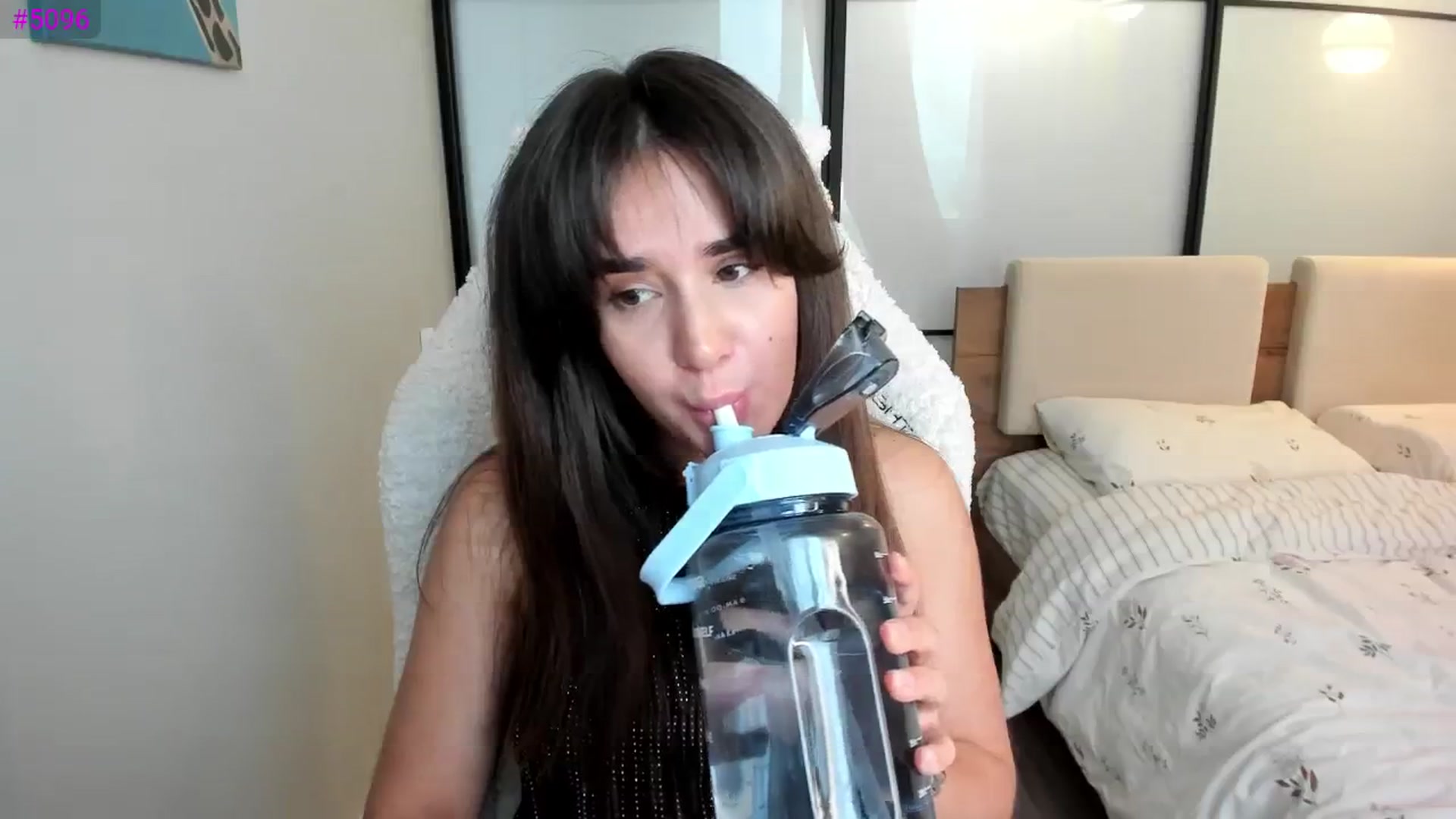 Gallery image thumbnail from Ellies_Smile's myfreecams stream on, 11/21/2025, 10:40 image 7 of 20