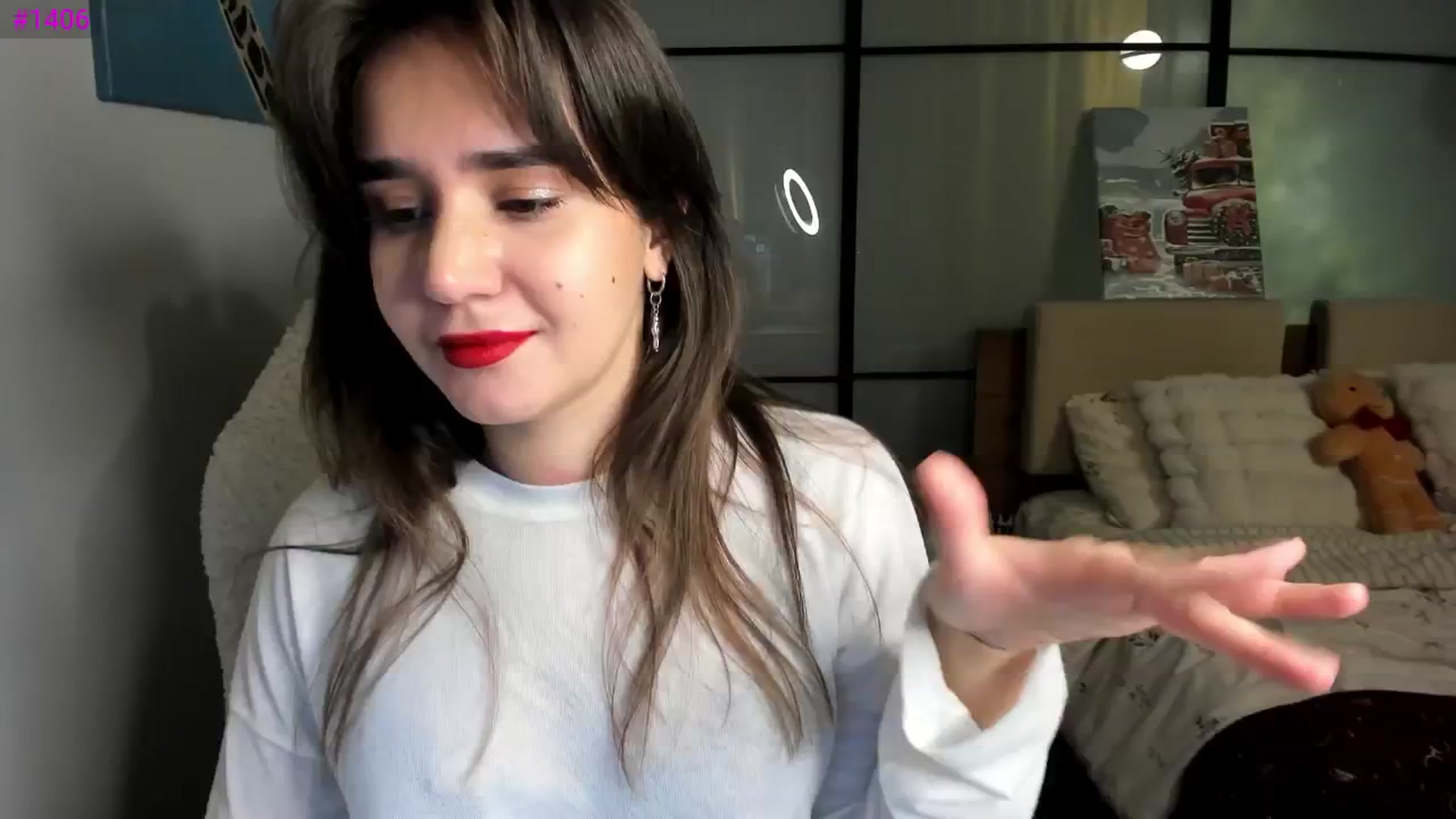 Gallery image thumbnail from Ellies_Smile's myfreecams stream on, 12/25/2025, 17:44 image 4 of 20