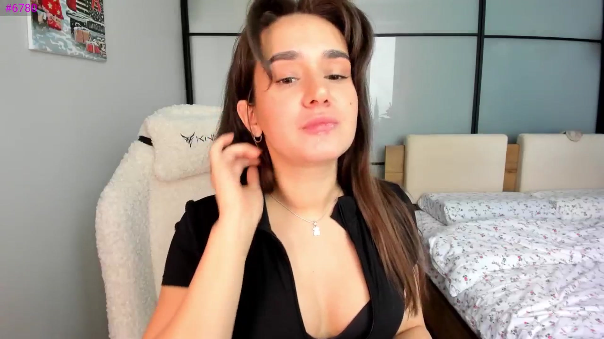 Gallery image thumbnail from Ellies_Smile's myfreecams stream on, 01/14/2026, 12:22 image 2 of 20