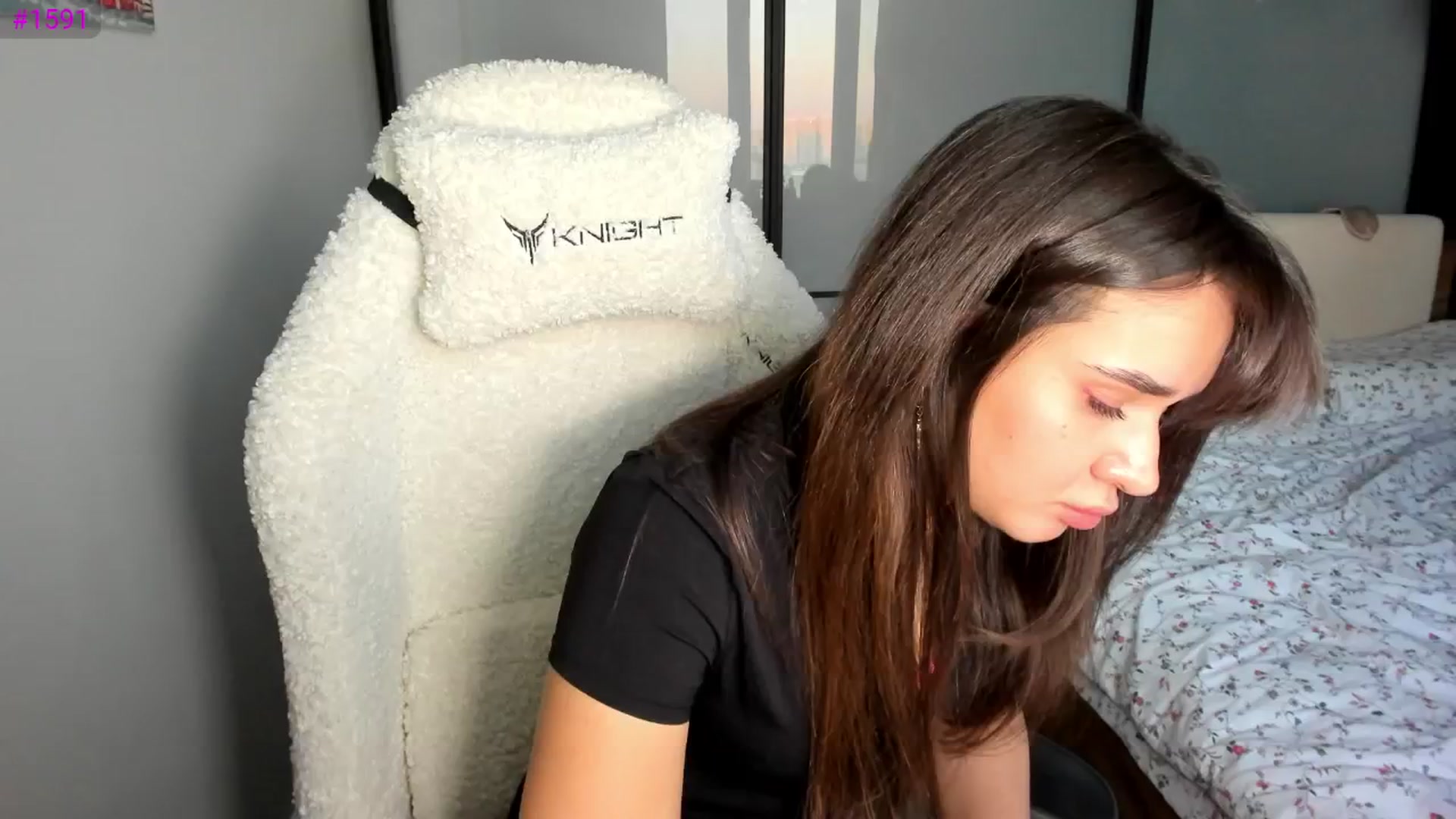 Gallery image thumbnail from Ellies_Smile's myfreecams stream on, 01/17/2026, 13:30 image 2 of 20