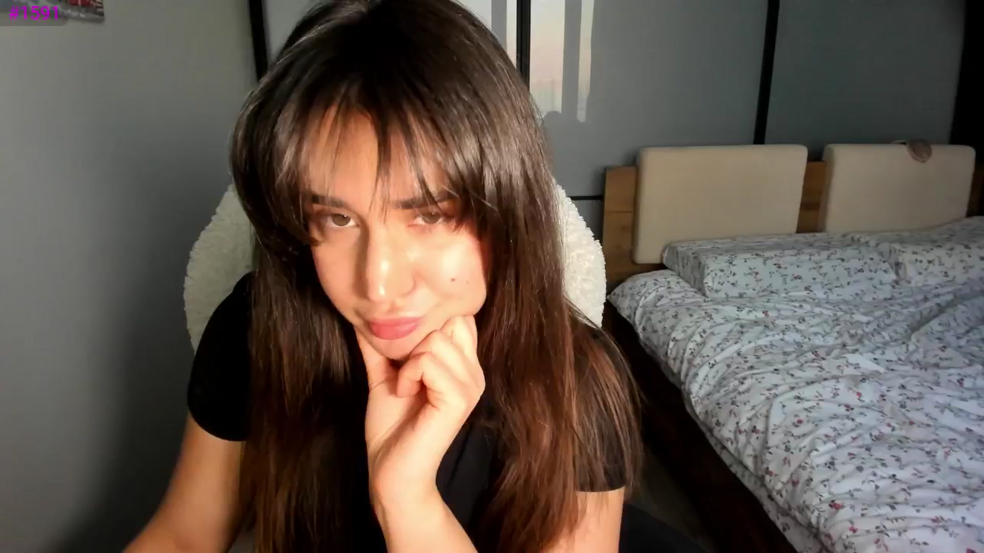 Gallery image thumbnail from Ellies_Smile's myfreecams stream on, 01/17/2026, 13:30 image 4 of 20