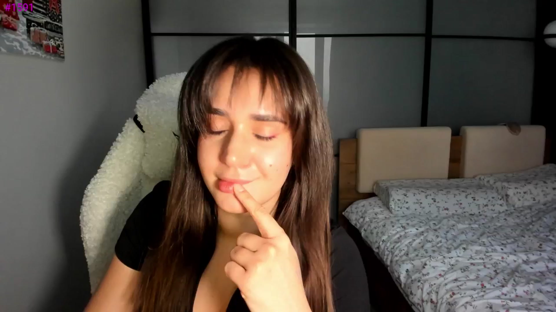Gallery image thumbnail from Ellies_Smile's myfreecams stream on, 01/17/2026, 13:30 image 12 of 20