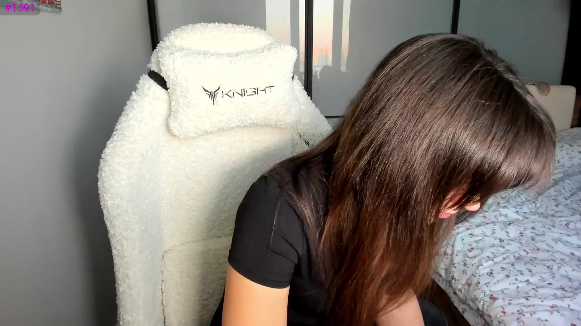 Gallery image thumbnail from Ellies_Smile's myfreecams stream on, 01/17/2026, 13:30 image 1 of 20