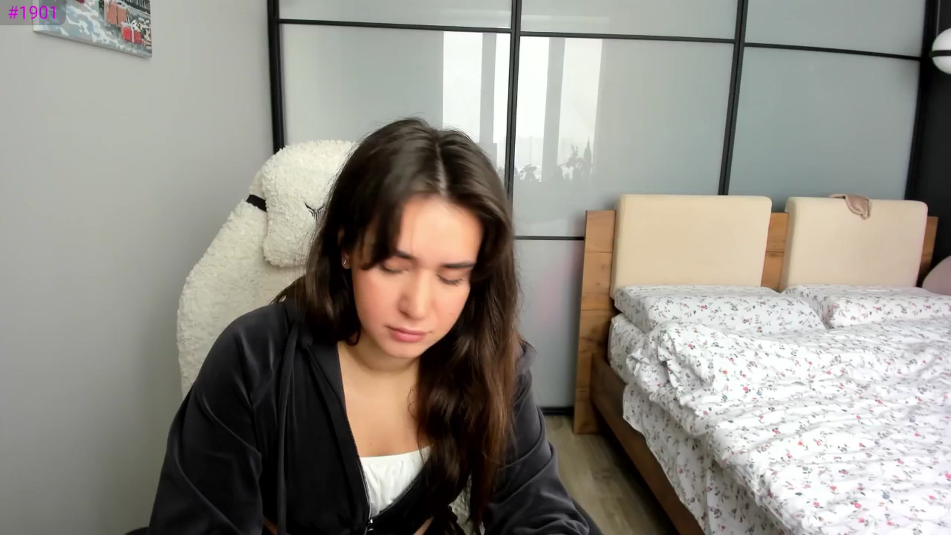 Gallery image thumbnail from Ellies_Smile's myfreecams stream on, 02/08/2026, 10:58 image 3 of 20