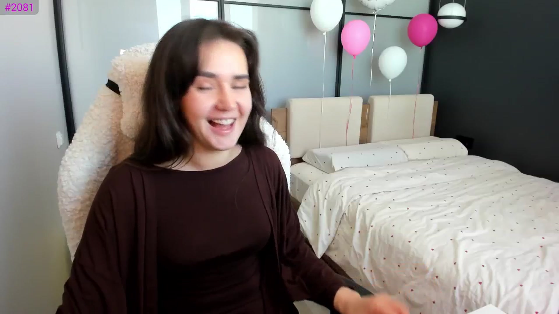 Gallery image thumbnail from Ellies_Smile's myfreecams stream on, 02/17/2026, 10:33 image 4 of 20