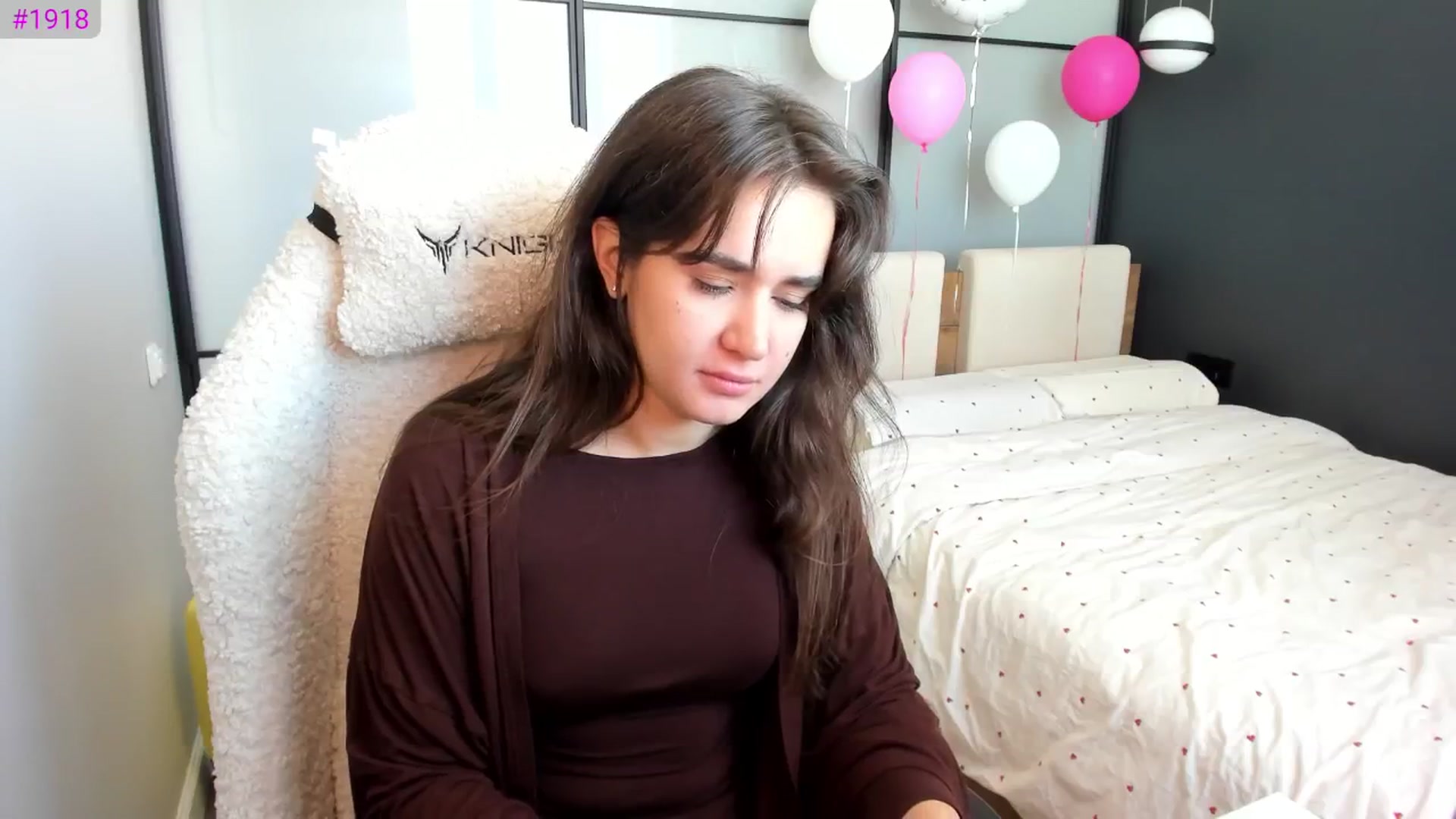Gallery image thumbnail from Ellies_Smile's myfreecams stream on, 02/17/2026, 10:33 image 6 of 20
