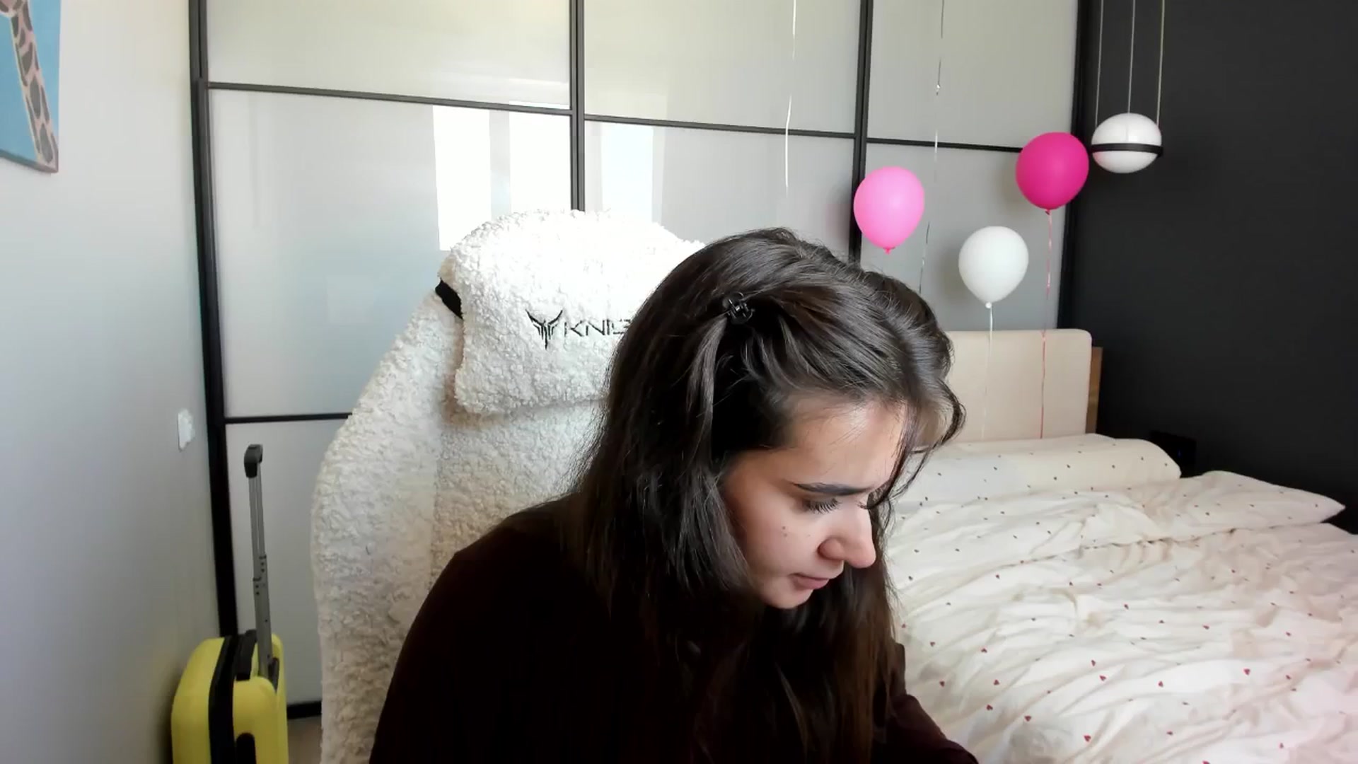 Gallery image thumbnail from Ellies_Smile's myfreecams stream on, 02/17/2026, 12:38 image 1 of 20