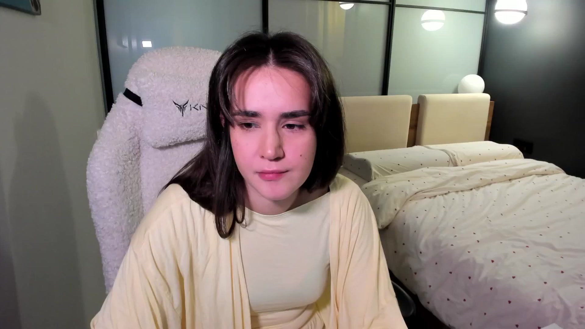 Gallery image thumbnail from Ellies_Smile's myfreecams stream on, 02/24/2026, 16:54 image 1 of 20