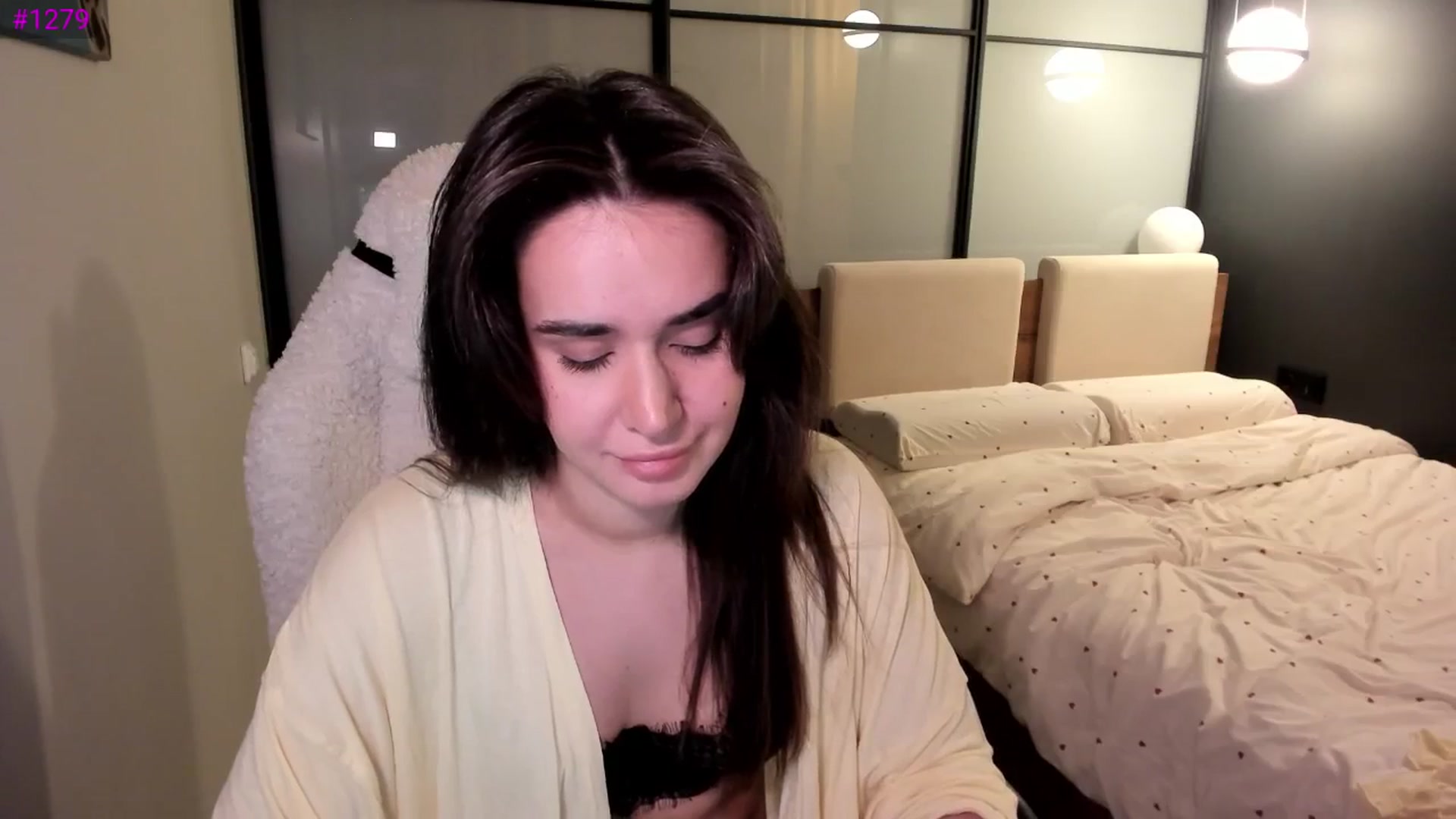 Gallery image thumbnail from Ellies_Smile's myfreecams stream on, 02/24/2026, 18:09 image 10 of 20