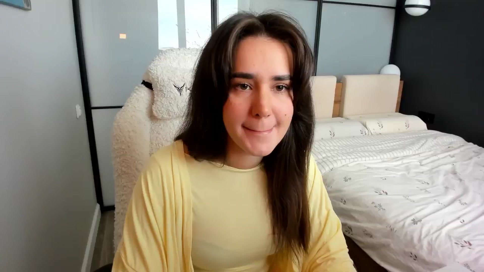 Gallery image thumbnail from Ellies_Smile's myfreecams stream on, 02/26/2026, 11:47 image 12 of 20