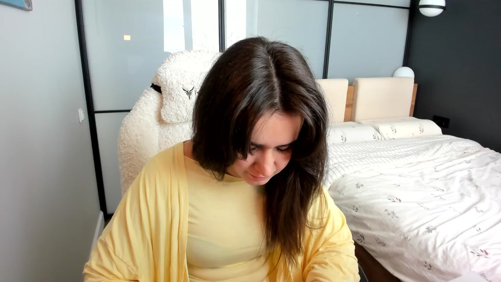 Gallery image thumbnail from Ellies_Smile's myfreecams stream on, 02/26/2026, 11:47 image 8 of 20