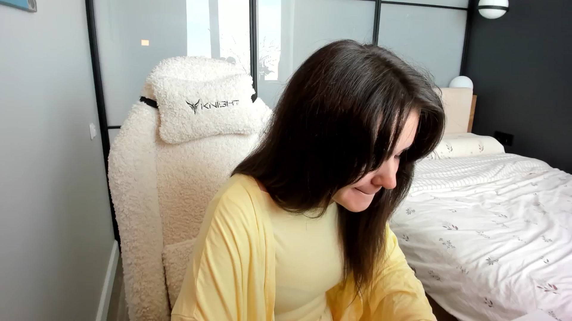 Gallery image thumbnail from Ellies_Smile's myfreecams stream on, 02/26/2026, 11:47 image 13 of 20