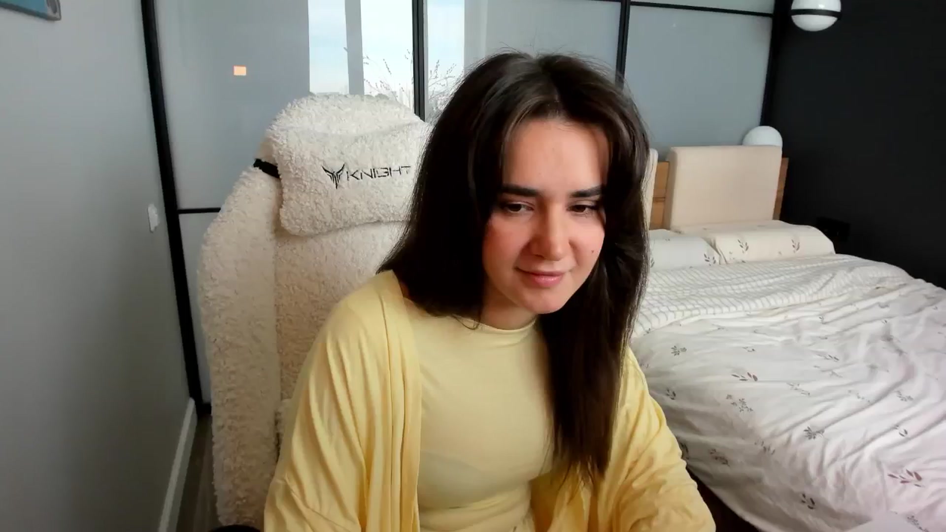 Gallery image thumbnail from Ellies_Smile's myfreecams stream on, 02/26/2026, 11:47 image 10 of 20