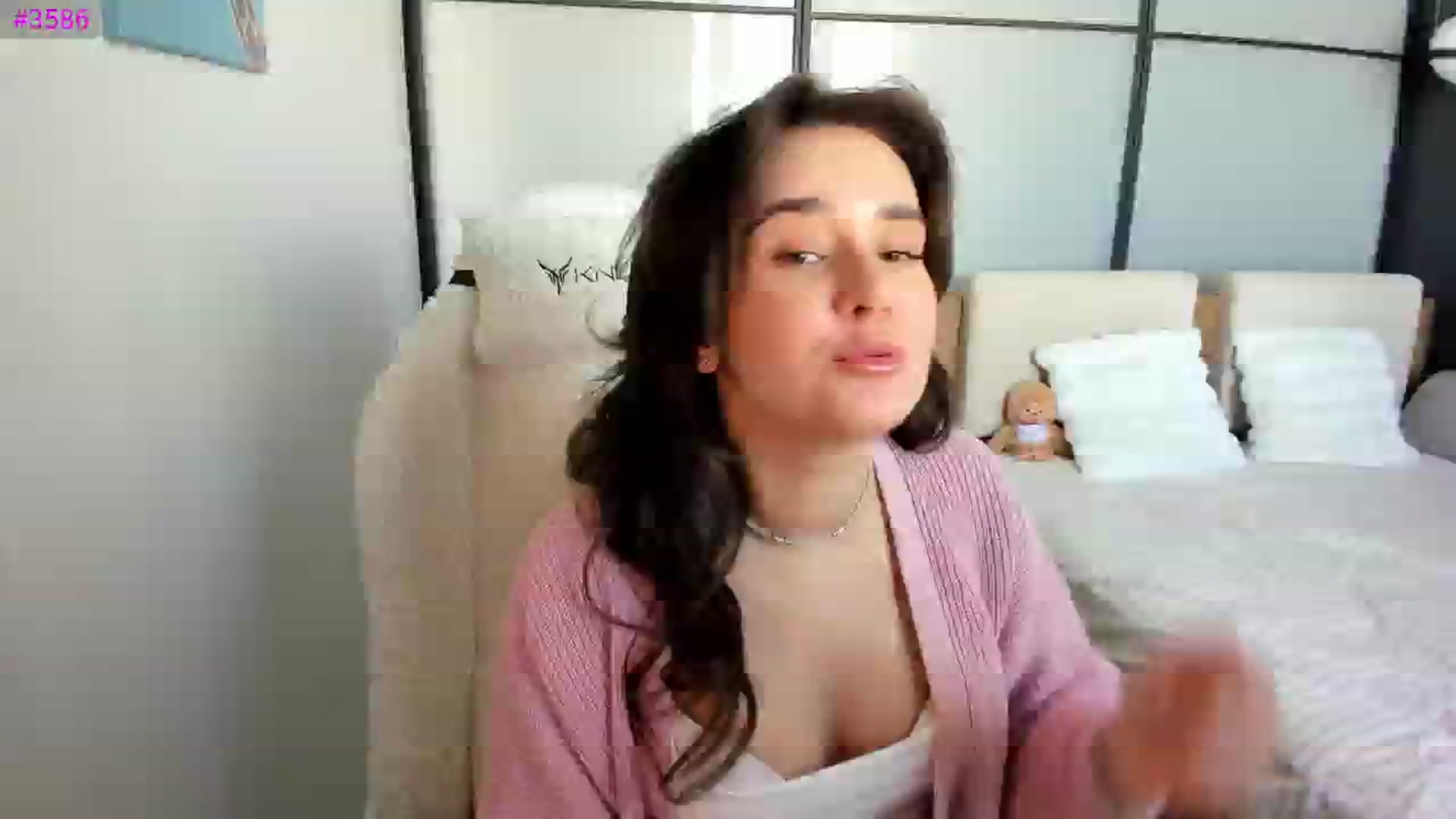 Gallery image thumbnail from Ellies_Smile's myfreecams stream on, 03/12/2026, 12:05 image 18 of 20