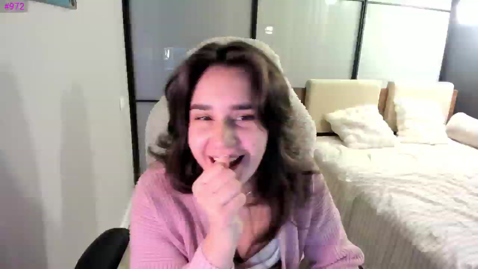 Gallery image thumbnail from Ellies_Smile's myfreecams stream on, 03/12/2026, 17:30 image 8 of 20