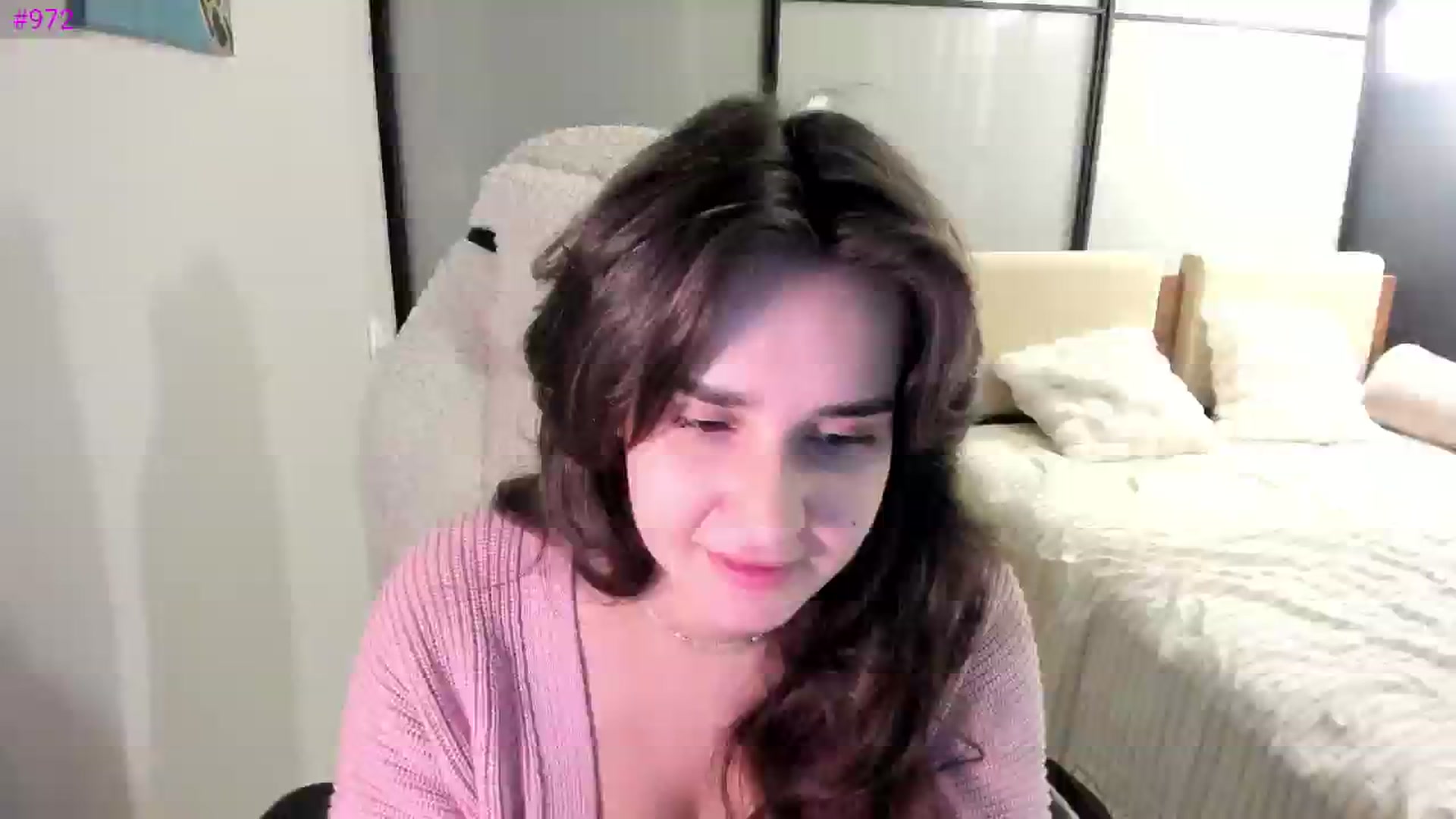 Gallery image thumbnail from Ellies_Smile's myfreecams stream on, 03/12/2026, 17:30 image 17 of 20