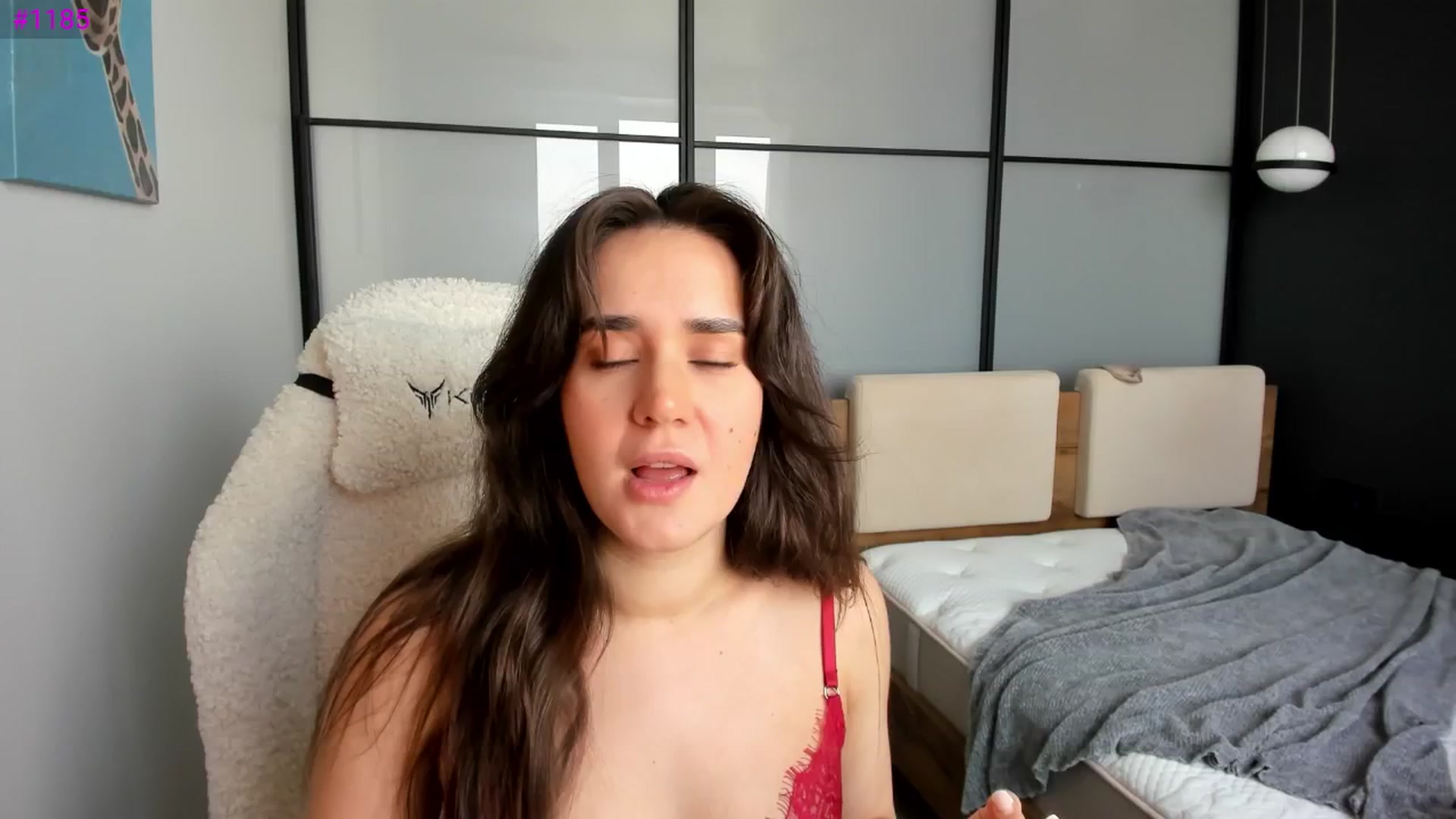 Gallery image thumbnail from Ellies_Smile's myfreecams stream on, 03/17/2026, 10:51 image 19 of 20