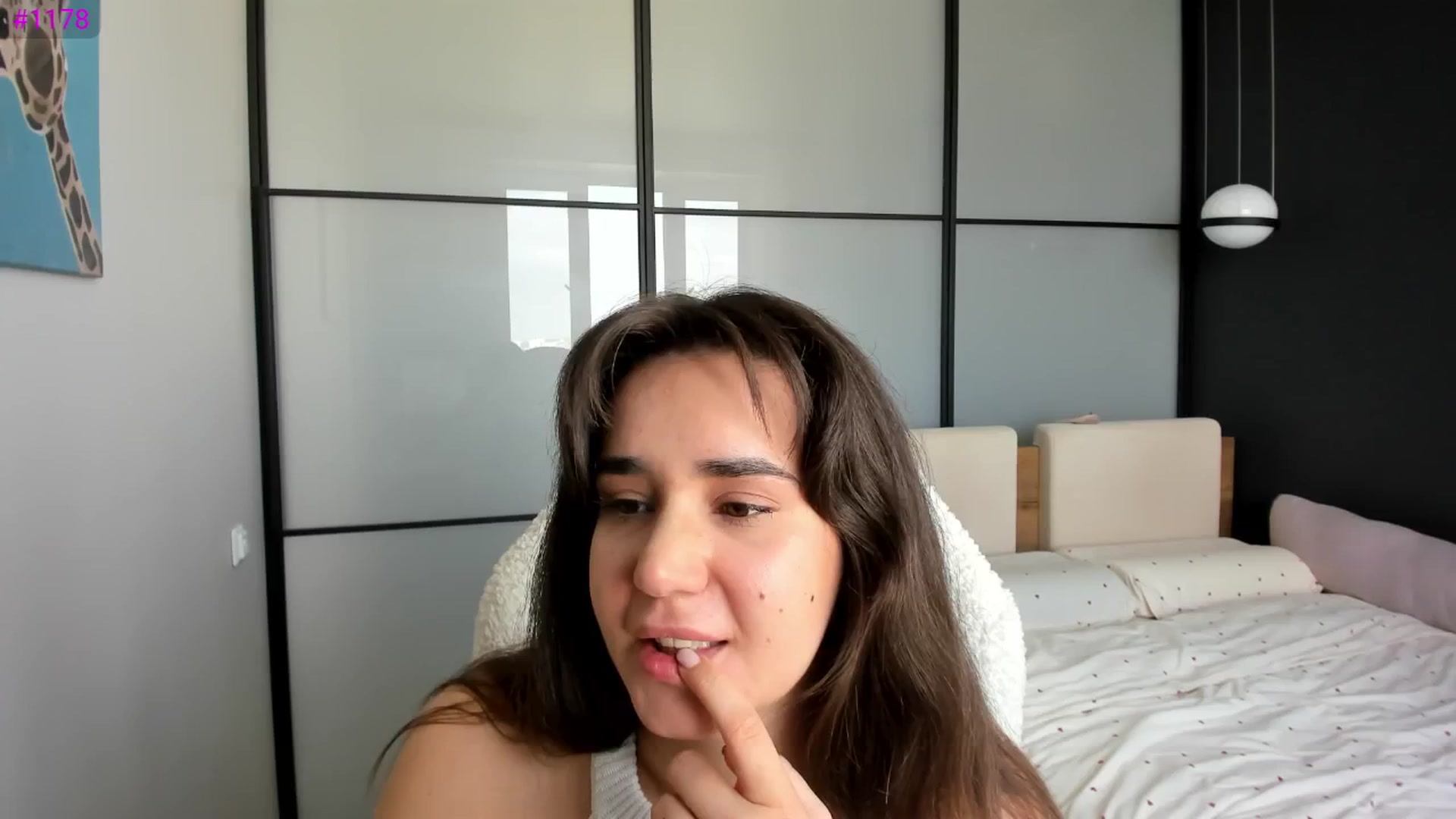 Gallery image thumbnail from Ellies_Smile's myfreecams stream on, 03/31/2026, 10:16 image 20 of 20
