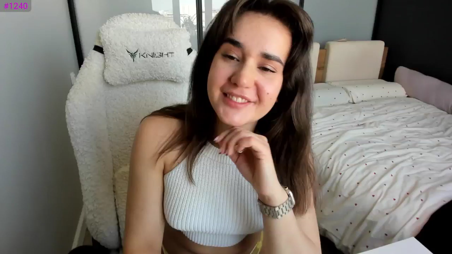 Gallery image thumbnail from Ellies_Smile's myfreecams stream on, 03/31/2026, 10:16 image 3 of 20