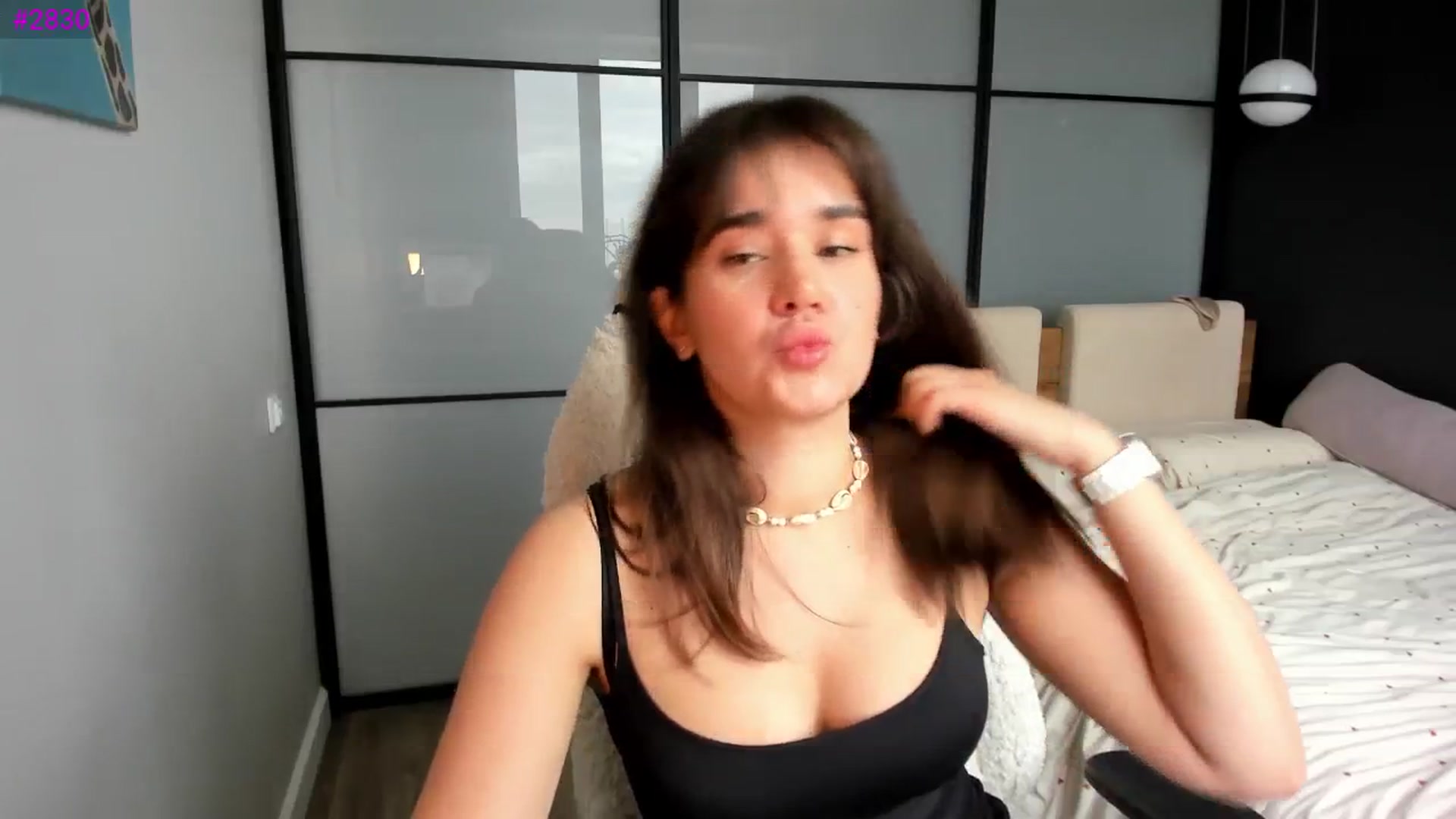 Gallery image thumbnail from Ellies_Smile's myfreecams stream on, 04/07/2026, 10:10 image 17 of 20