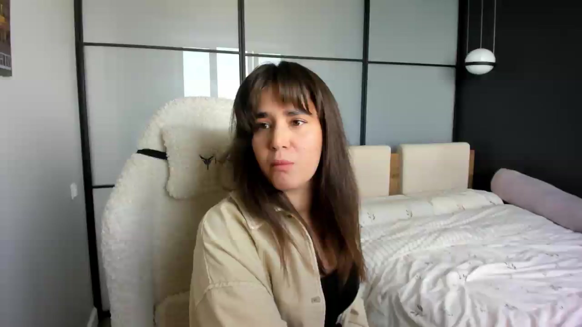 Gallery image thumbnail from Ellies_Smile's myfreecams stream on, 06/04/2026, 09:47 image 15 of 20