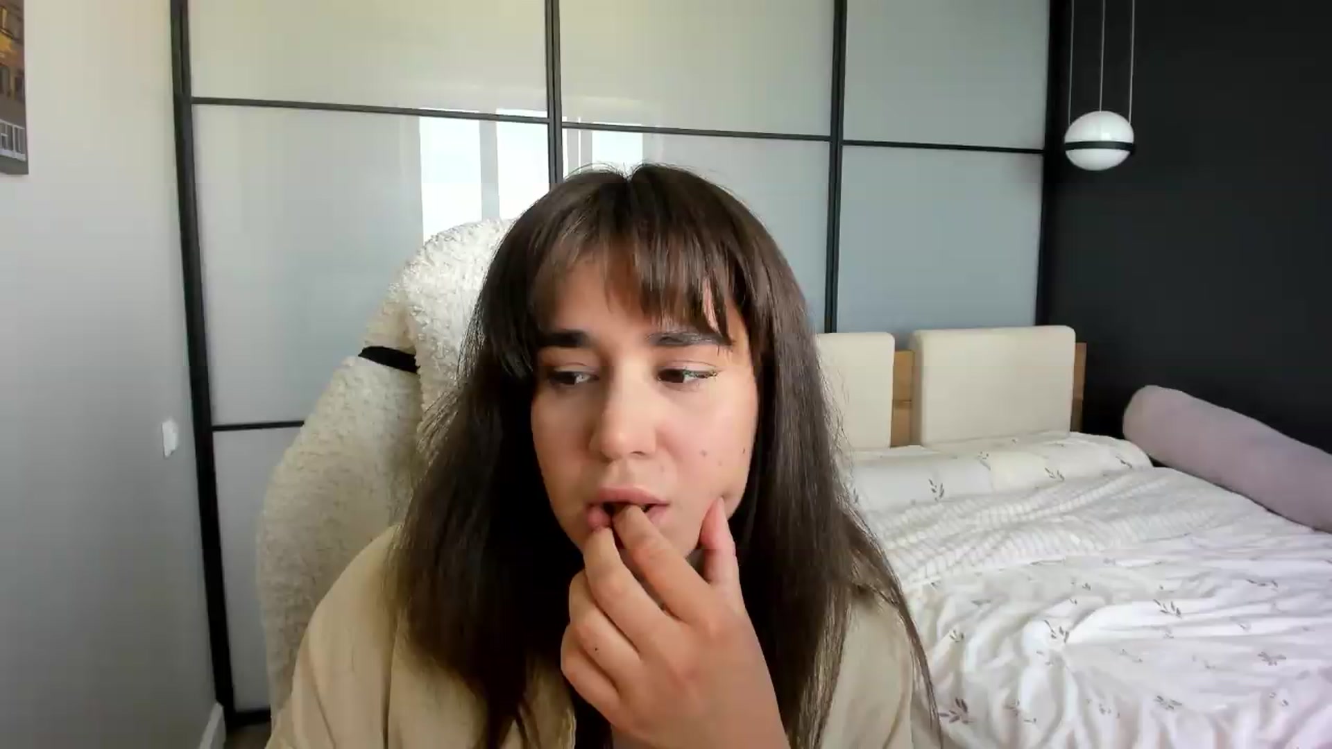Gallery image thumbnail from Ellies_Smile's myfreecams stream on, 06/04/2026, 09:47 image 16 of 20