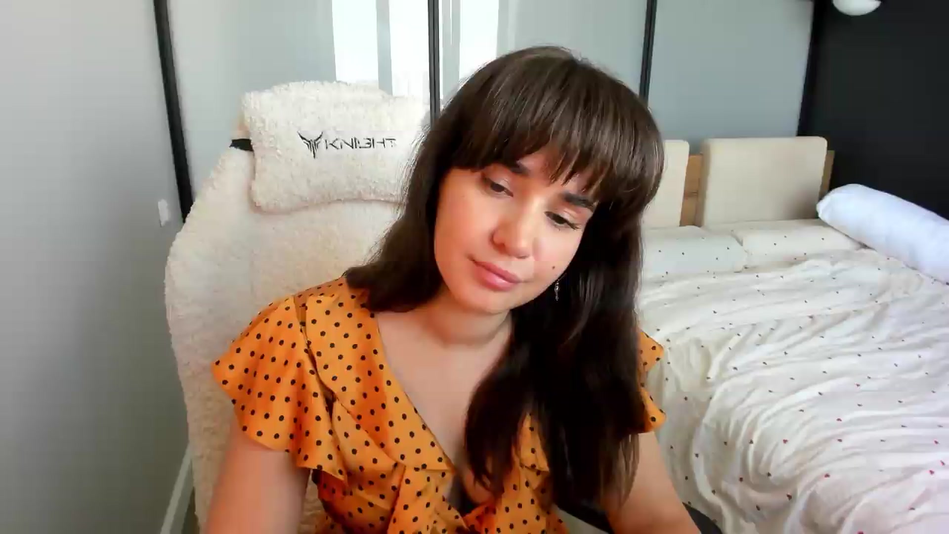 Gallery image thumbnail from Ellies_Smile's myfreecams stream on, 06/11/2026, 09:33 image 4 of 20