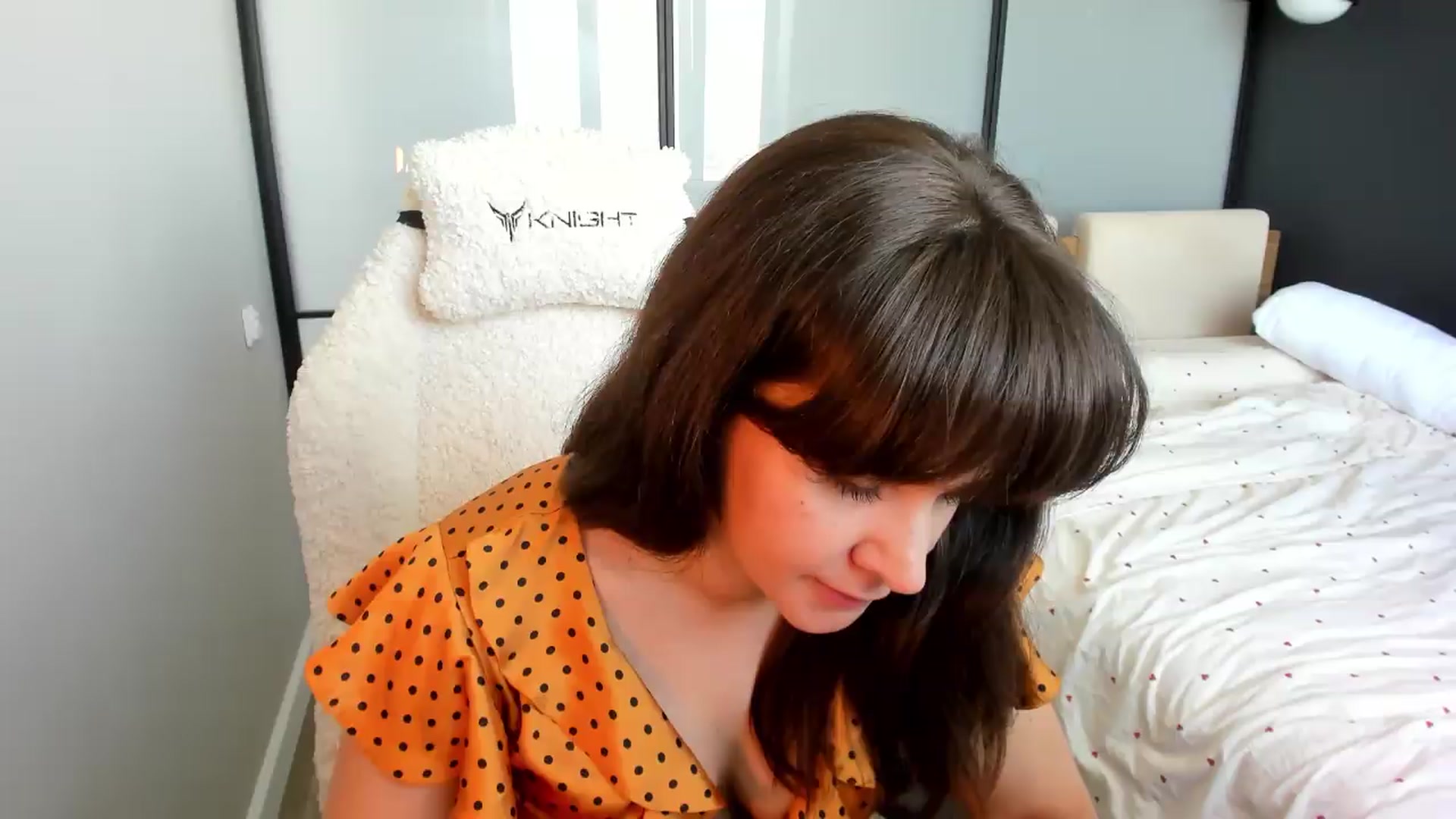Gallery image thumbnail from Ellies_Smile's myfreecams stream on, 06/11/2026, 09:33 image 2 of 20