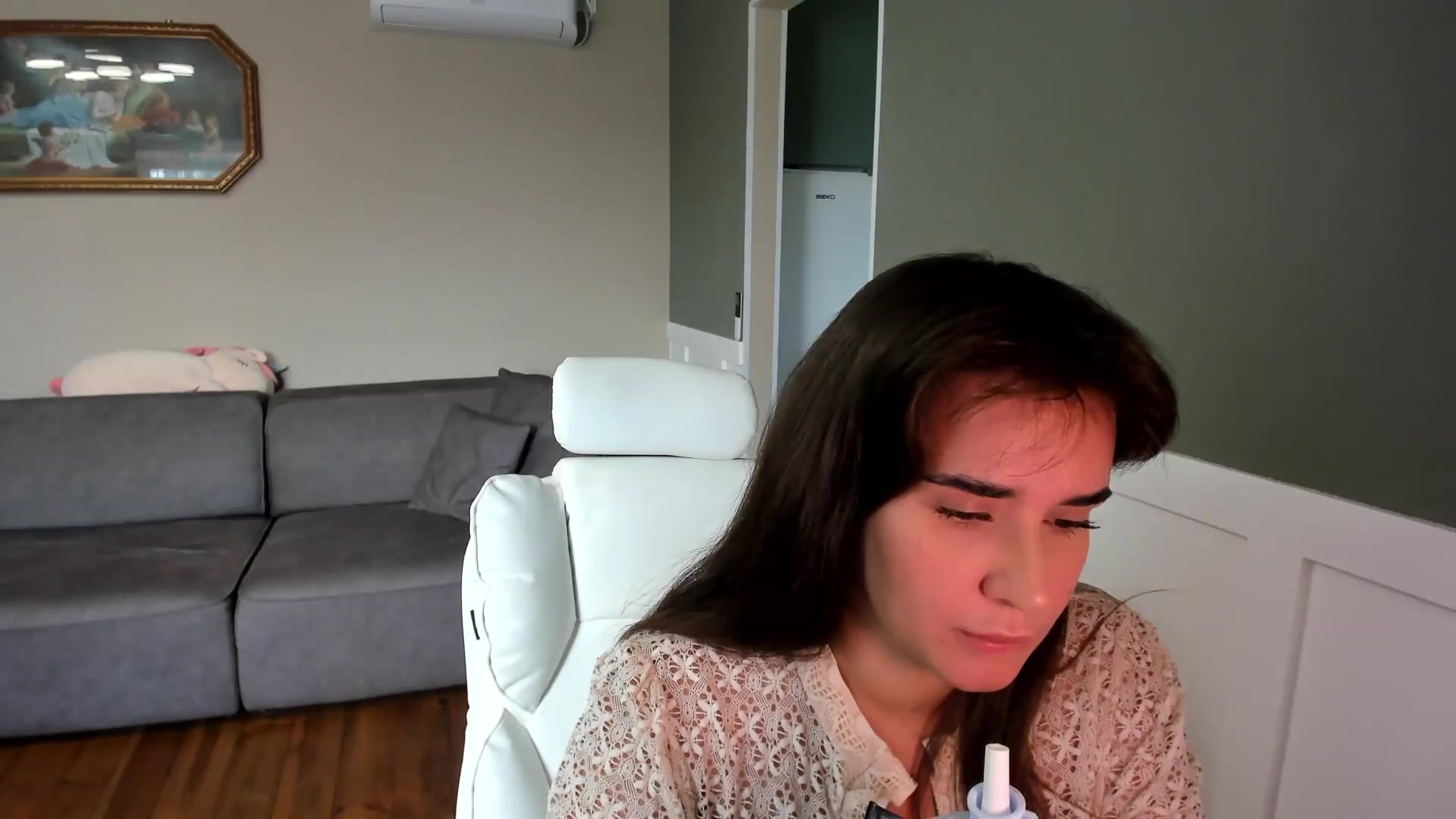Gallery image thumbnail from Ellies_Smile's myfreecams stream on, 09/08/2026, 09:33 image 17 of 20