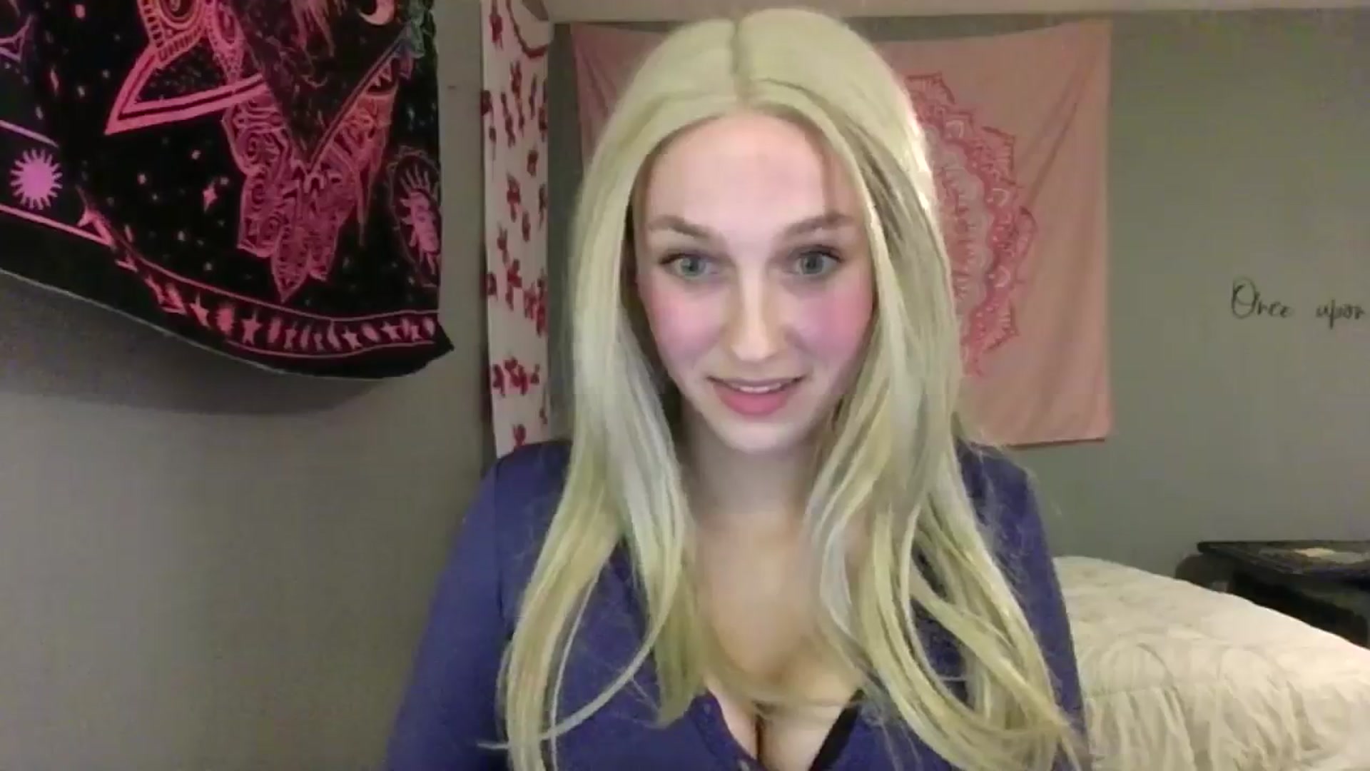 Gallery image thumbnail from Elliesdream's myfreecams stream on, 03/04/2026, 03:51 image 6 of 20