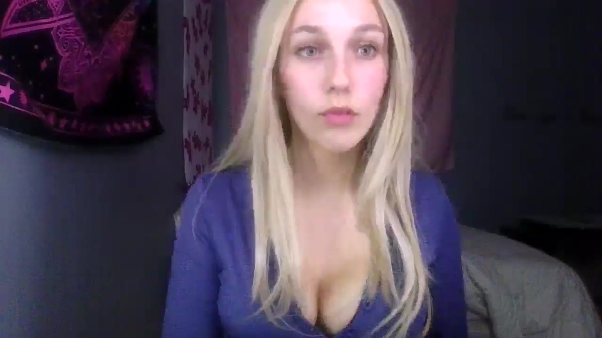 Gallery image thumbnail from Elliesdream's myfreecams stream on, 03/04/2026, 08:22 image 17 of 20